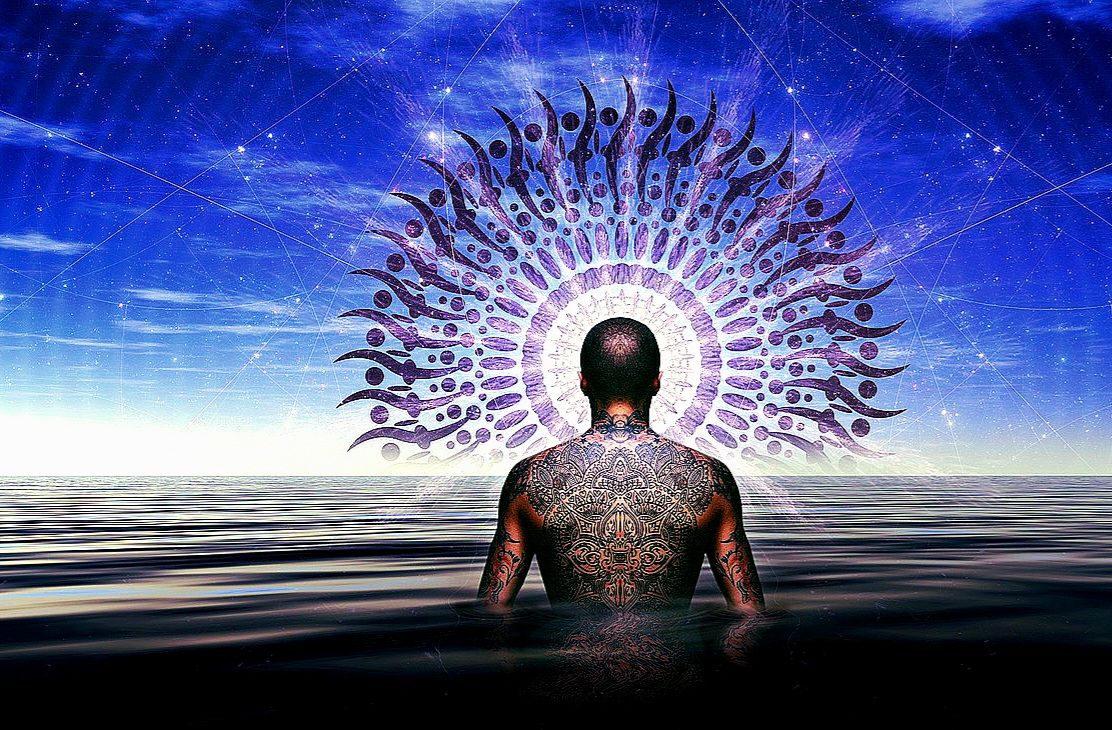 shaman-2897334_1280.jpg