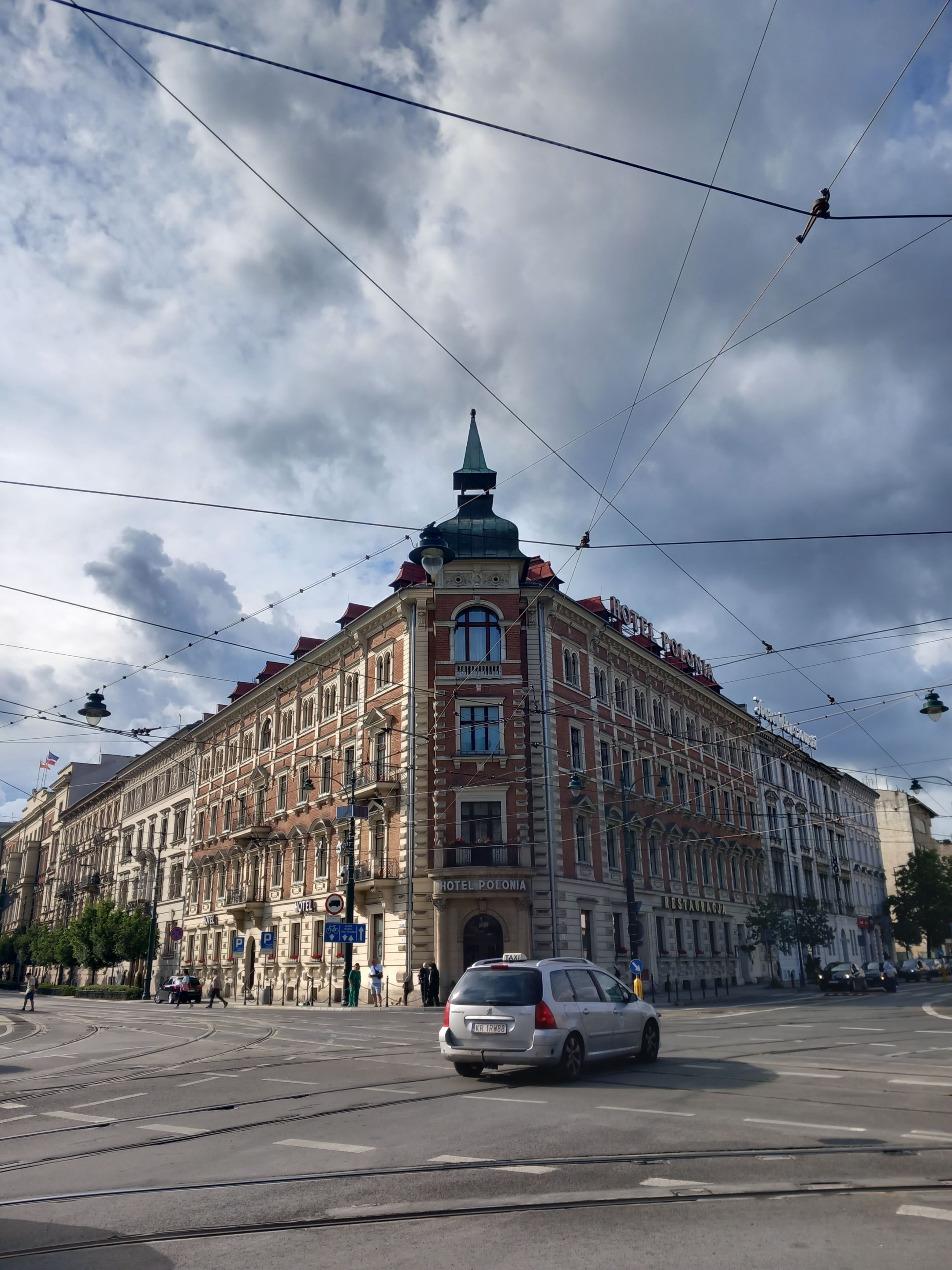 hotel polonia krakow (2).jpg