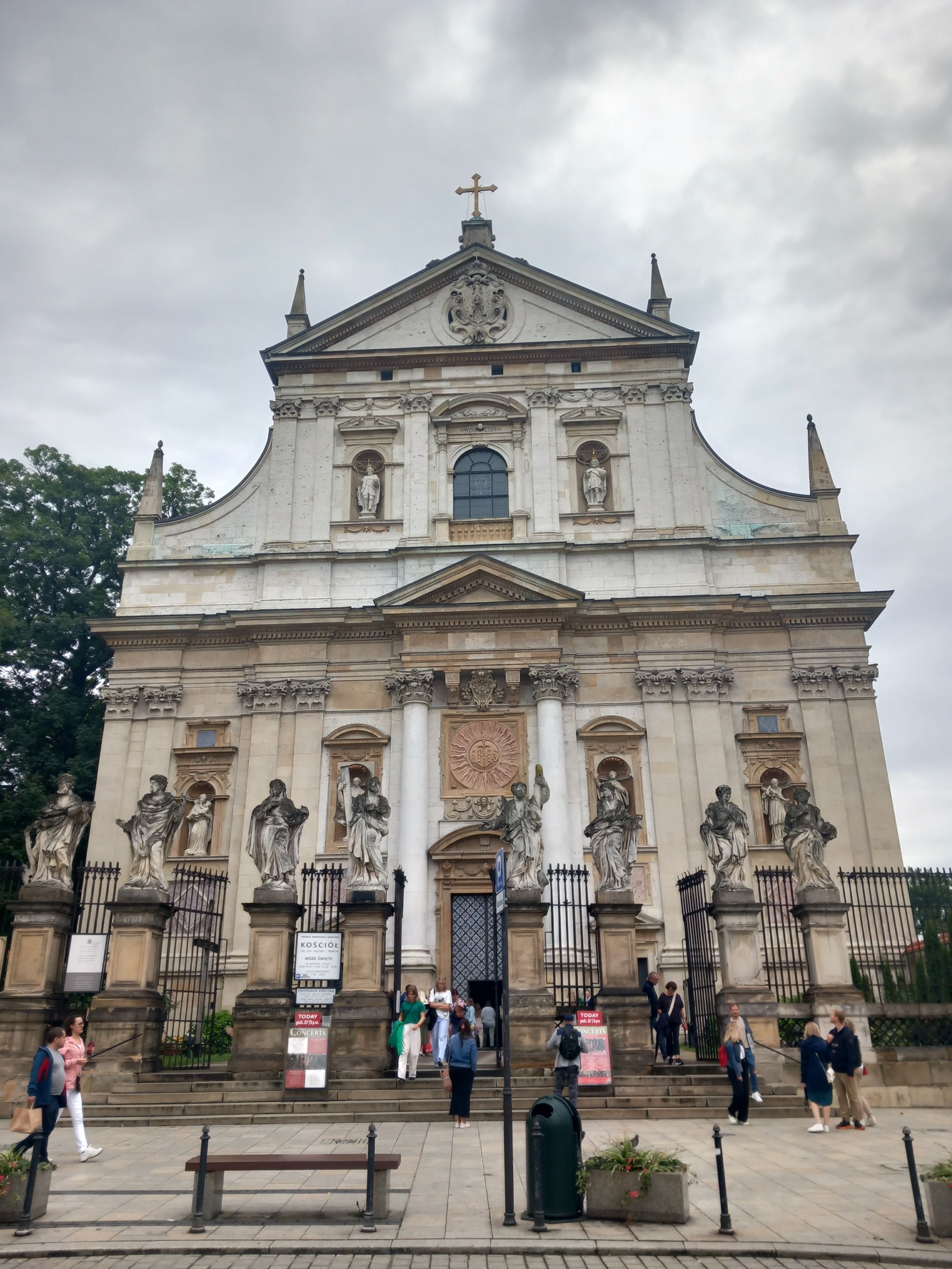 The Church of St. Peter and Paul (2).jpg