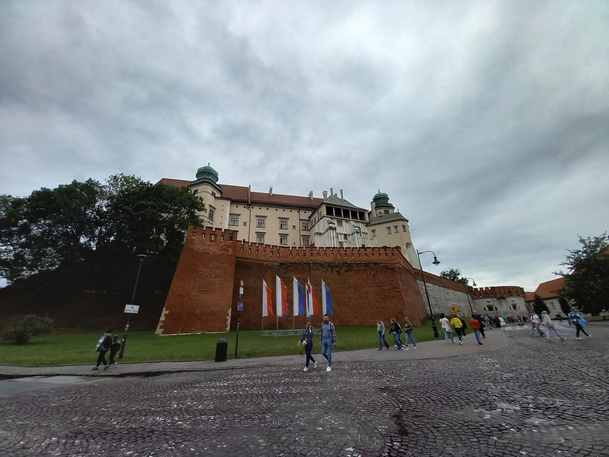 Wawel Castle (5).jpg