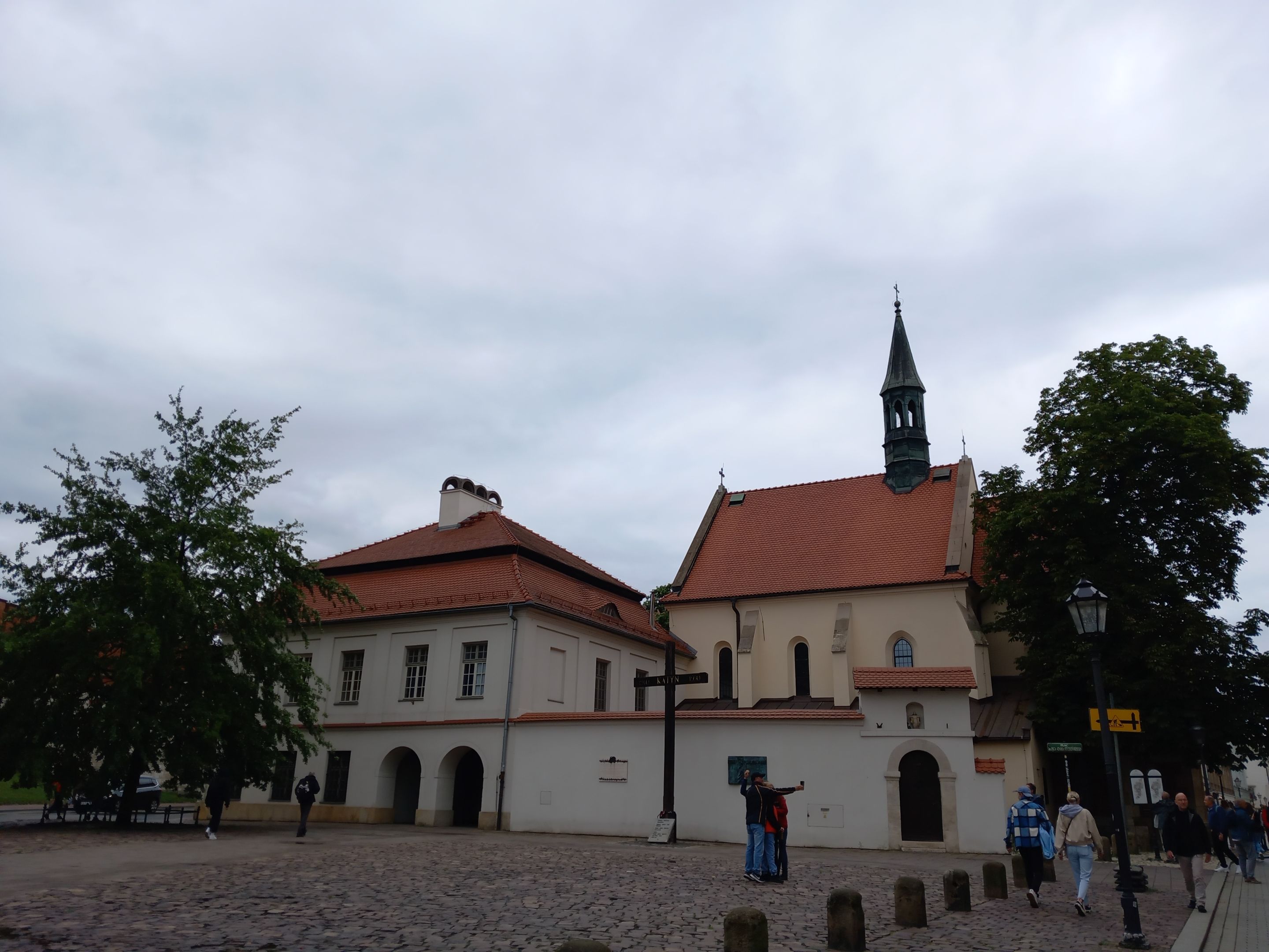 Church of St. Giles.jpg