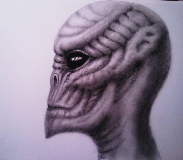alien sketch.JPG