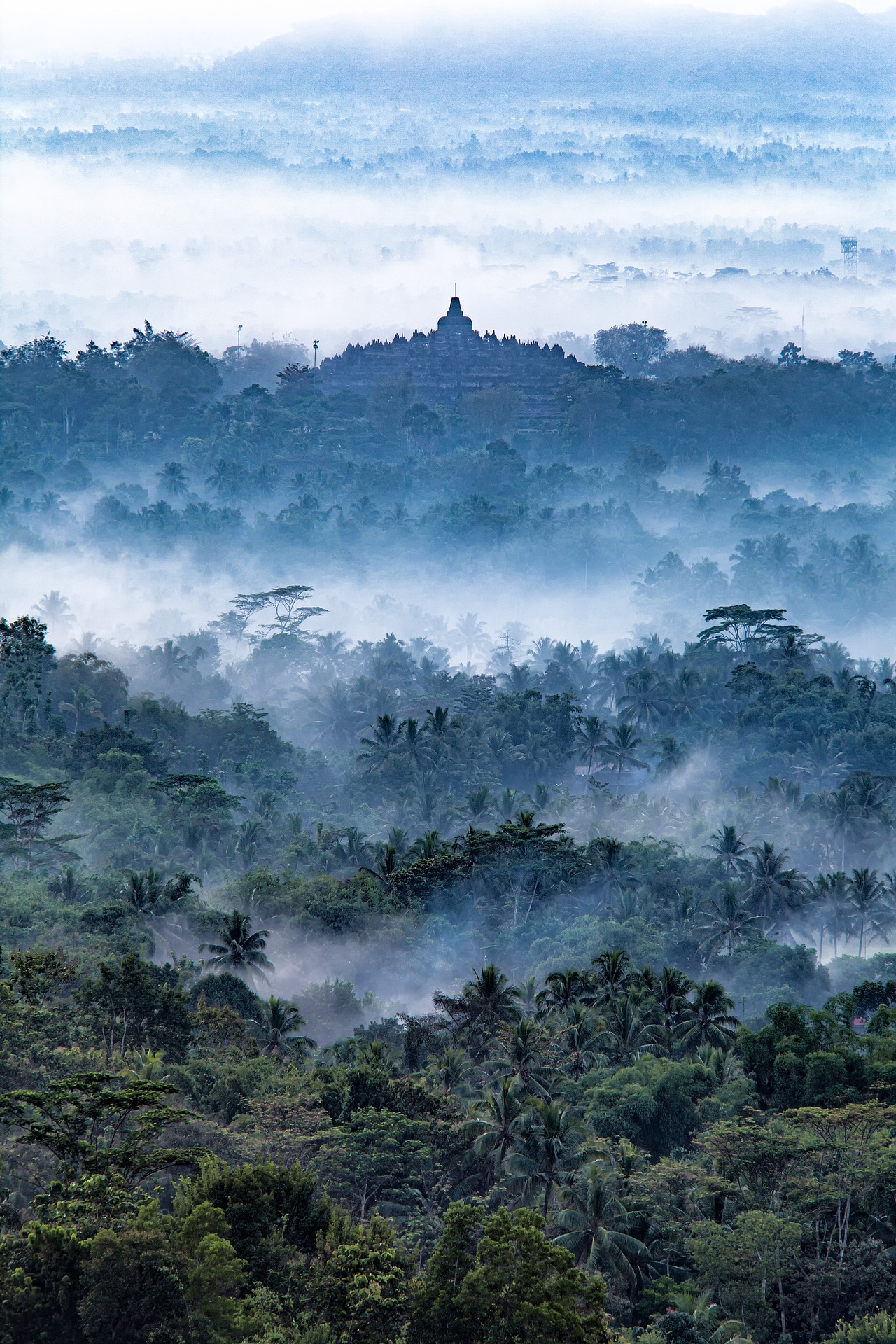 9wufyClO-Borobudur.jpg