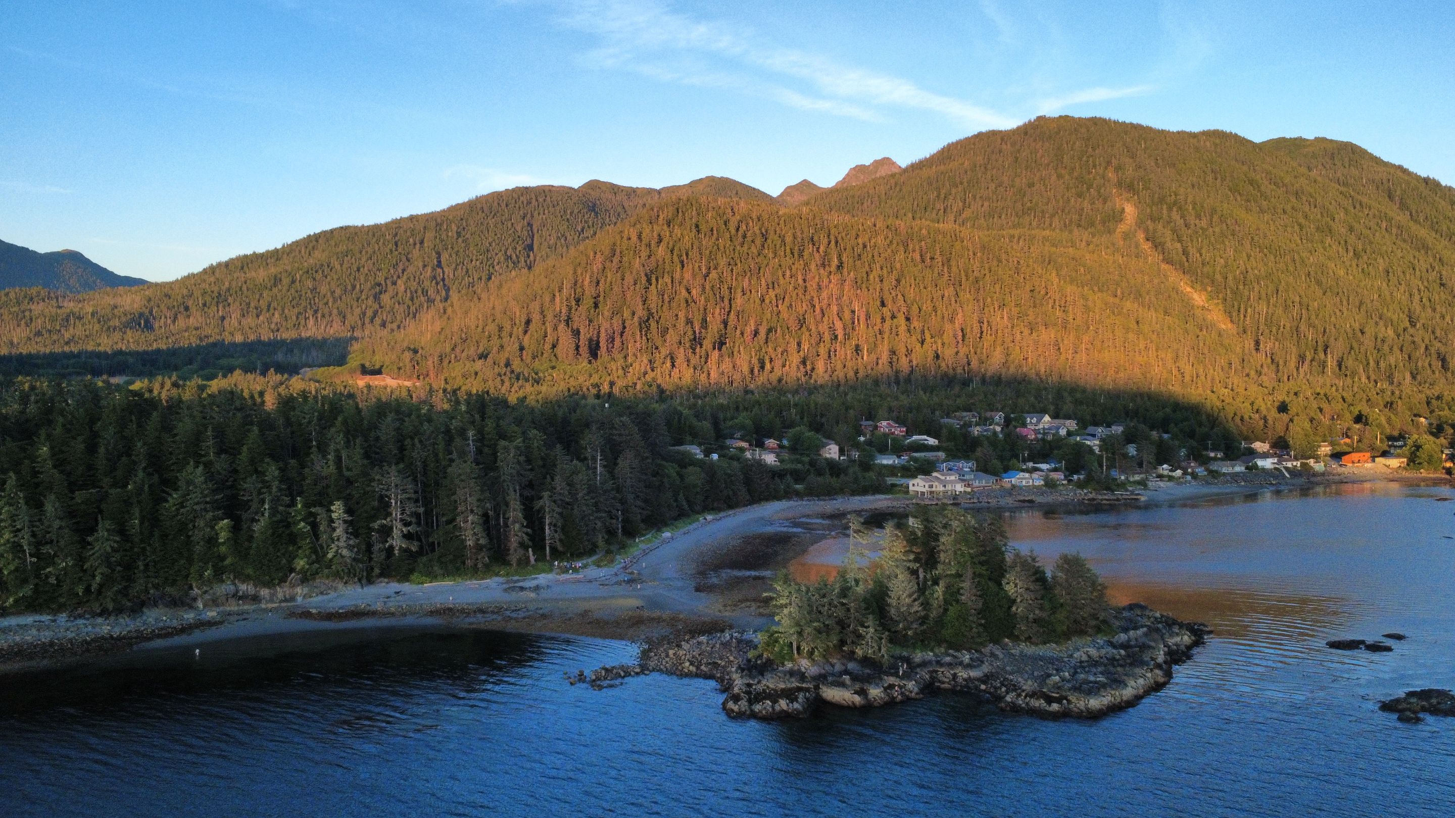dji_fly_20250824_195344_695_1756094075487_photo_optimized.jpg