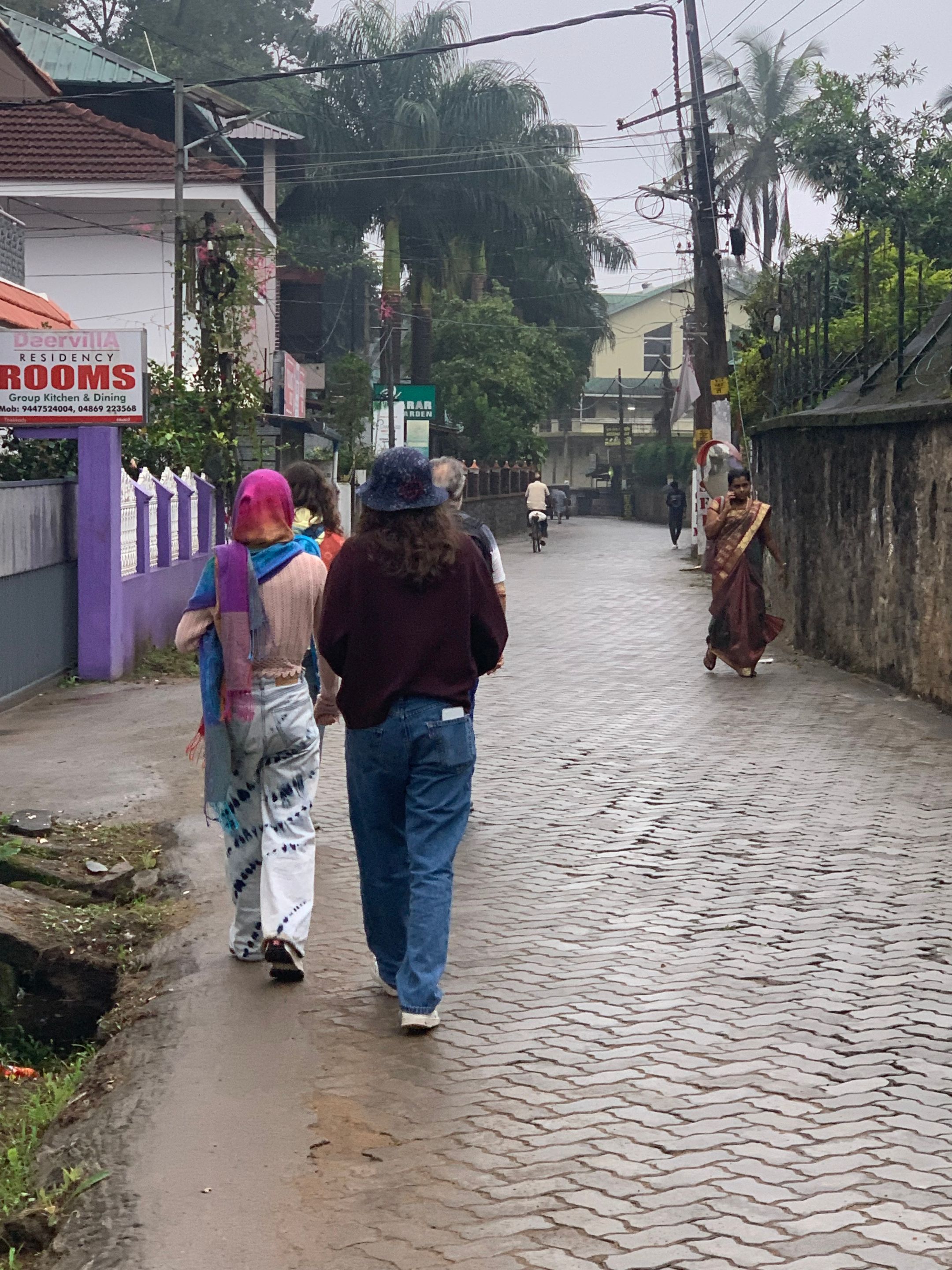 Thekkady Strasse (11).JPG