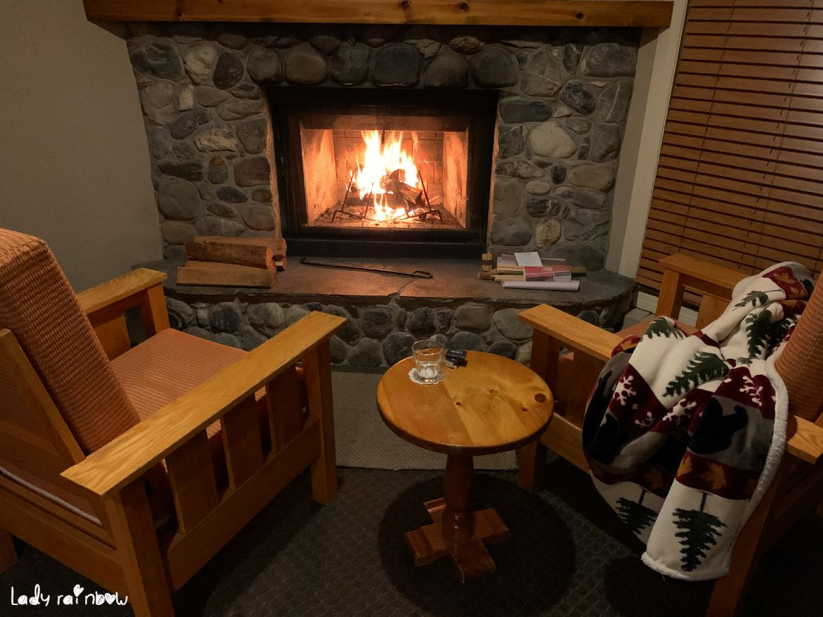 emerald cabin.jpg