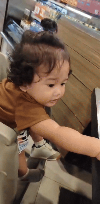 9fb5a9a5-3ab9-4194-8455-b91557d4bca1 (1).gif