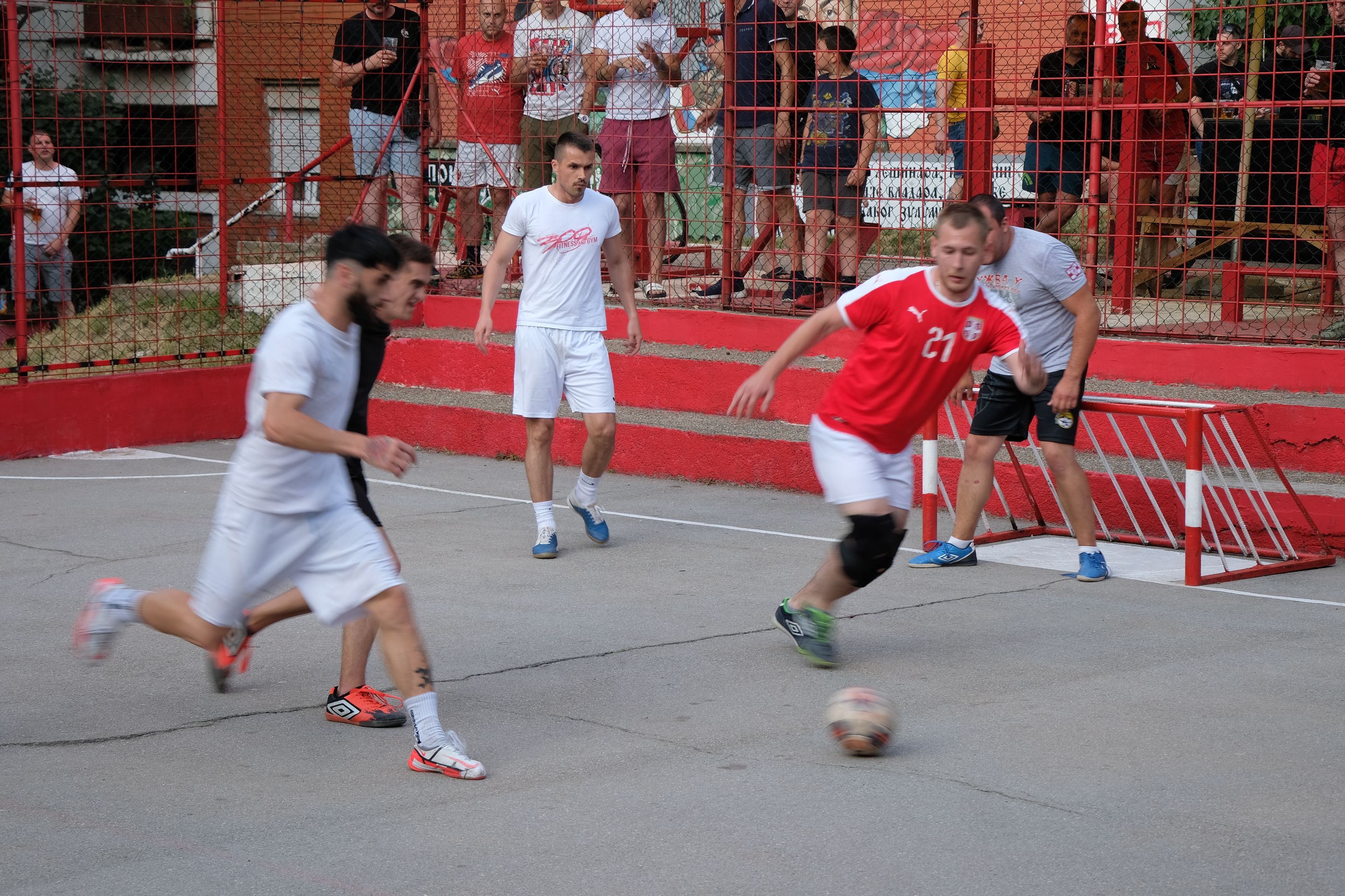 DSCF9435_cr.jpg