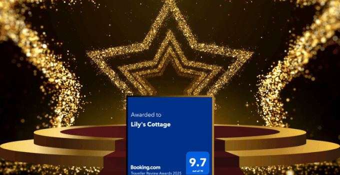 LilysCottageBCAwardVideo-ezgif.com-resize fin.gif