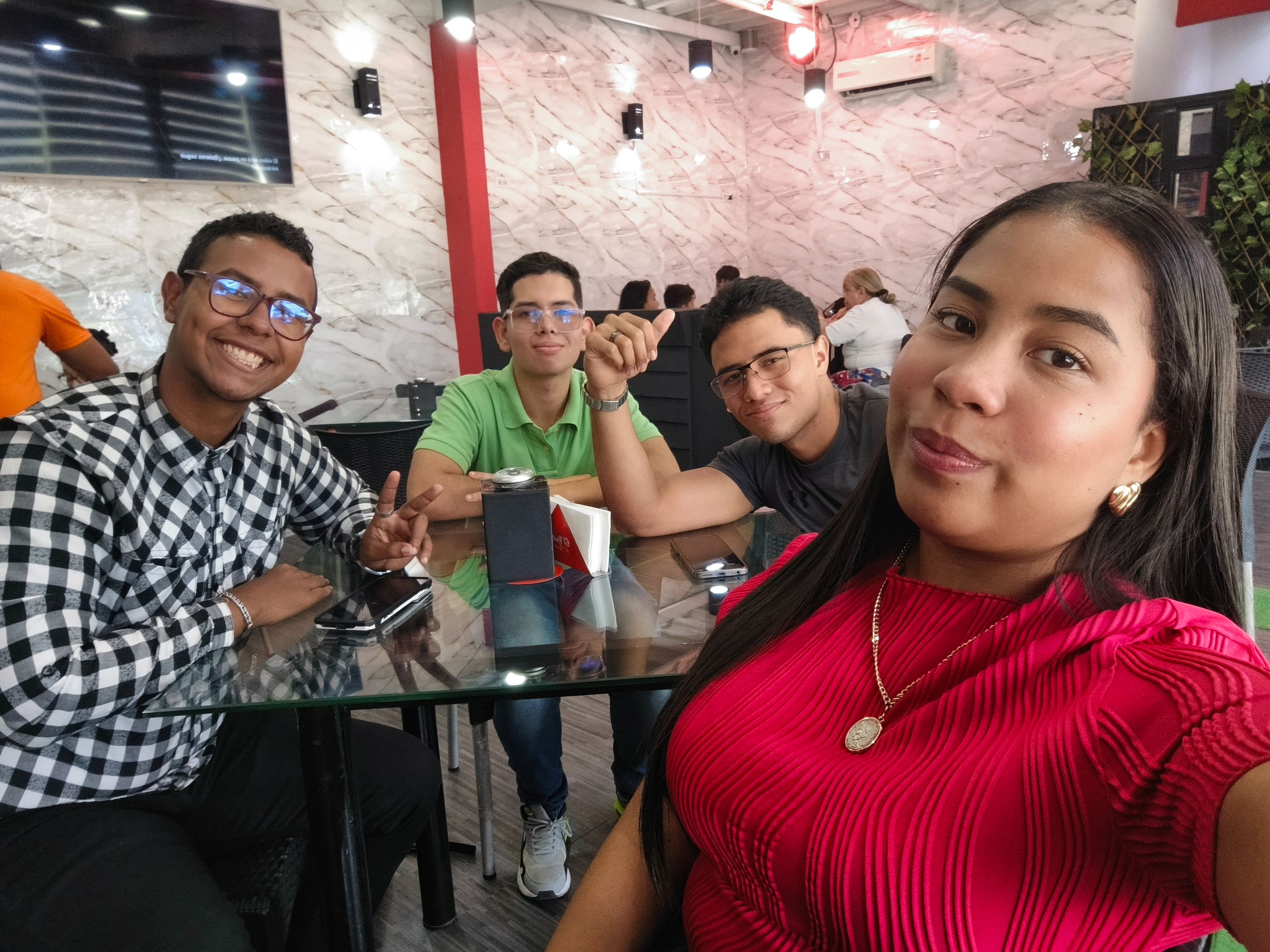 Compartiendo una deliciosa merienda con mis amigos y muchas anécdotas❤️☺️ [Esp-Eng] 