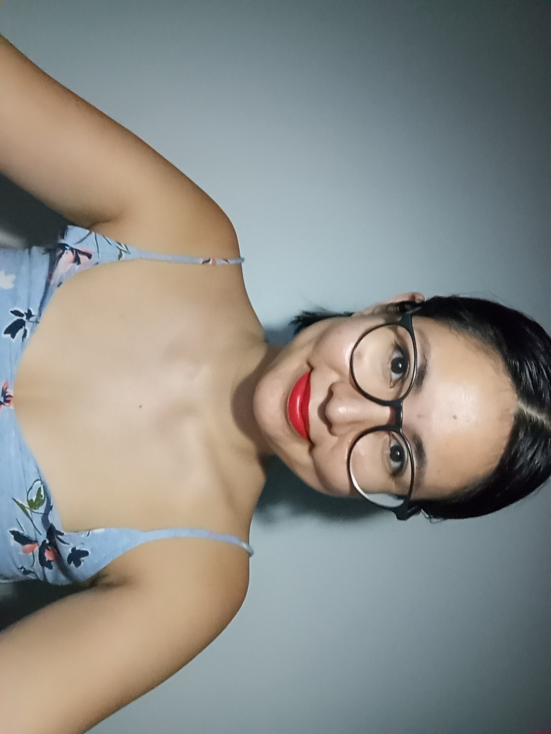 Vibes week 38 Selena Gomez- Ojos triste Cover song