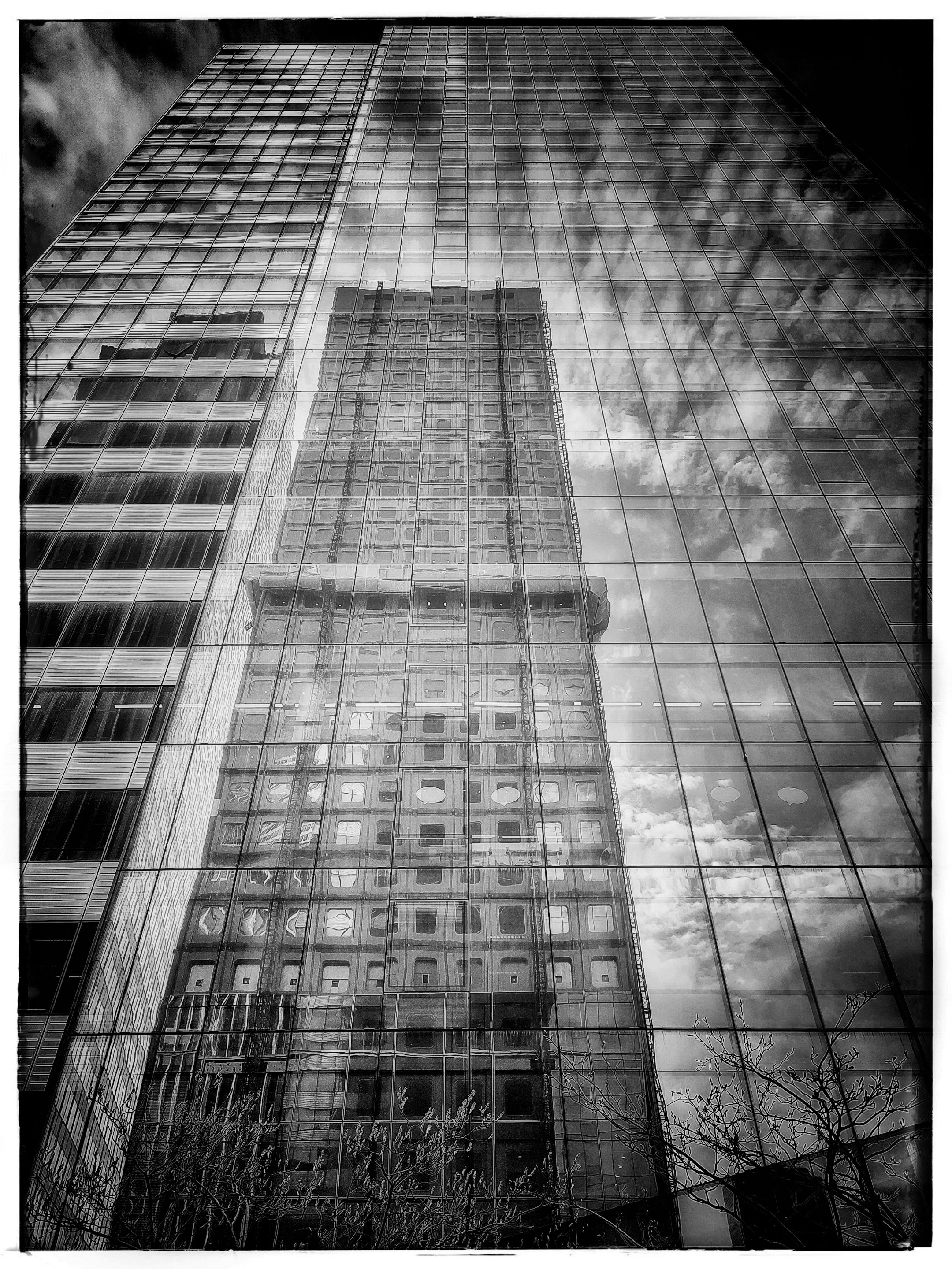 pm4_Frankreich La Défense 1760091912308 (1).jpg