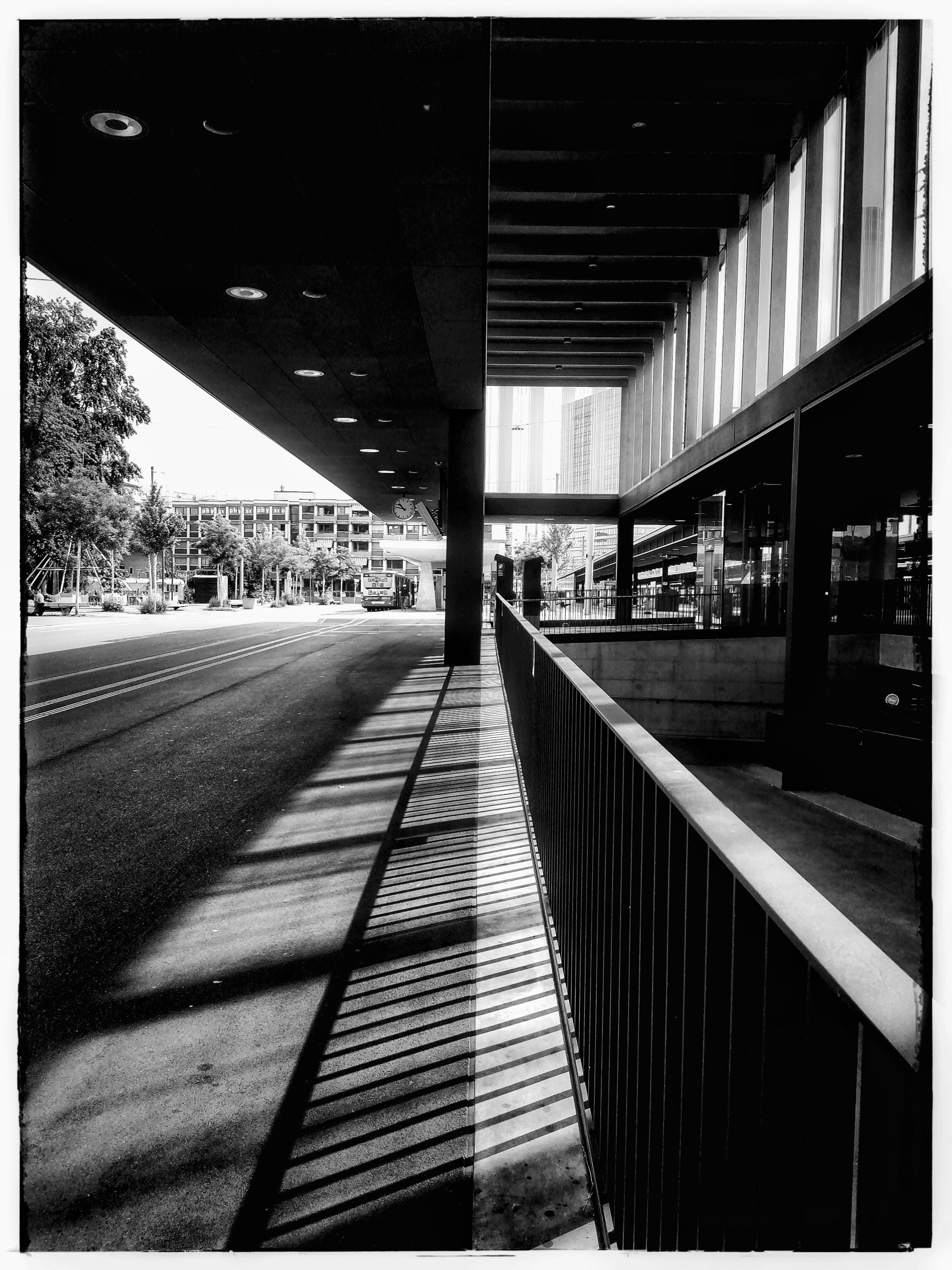 #0016 Schweiz Bahnhof Oerlikon 1759721170723 (1).jpg