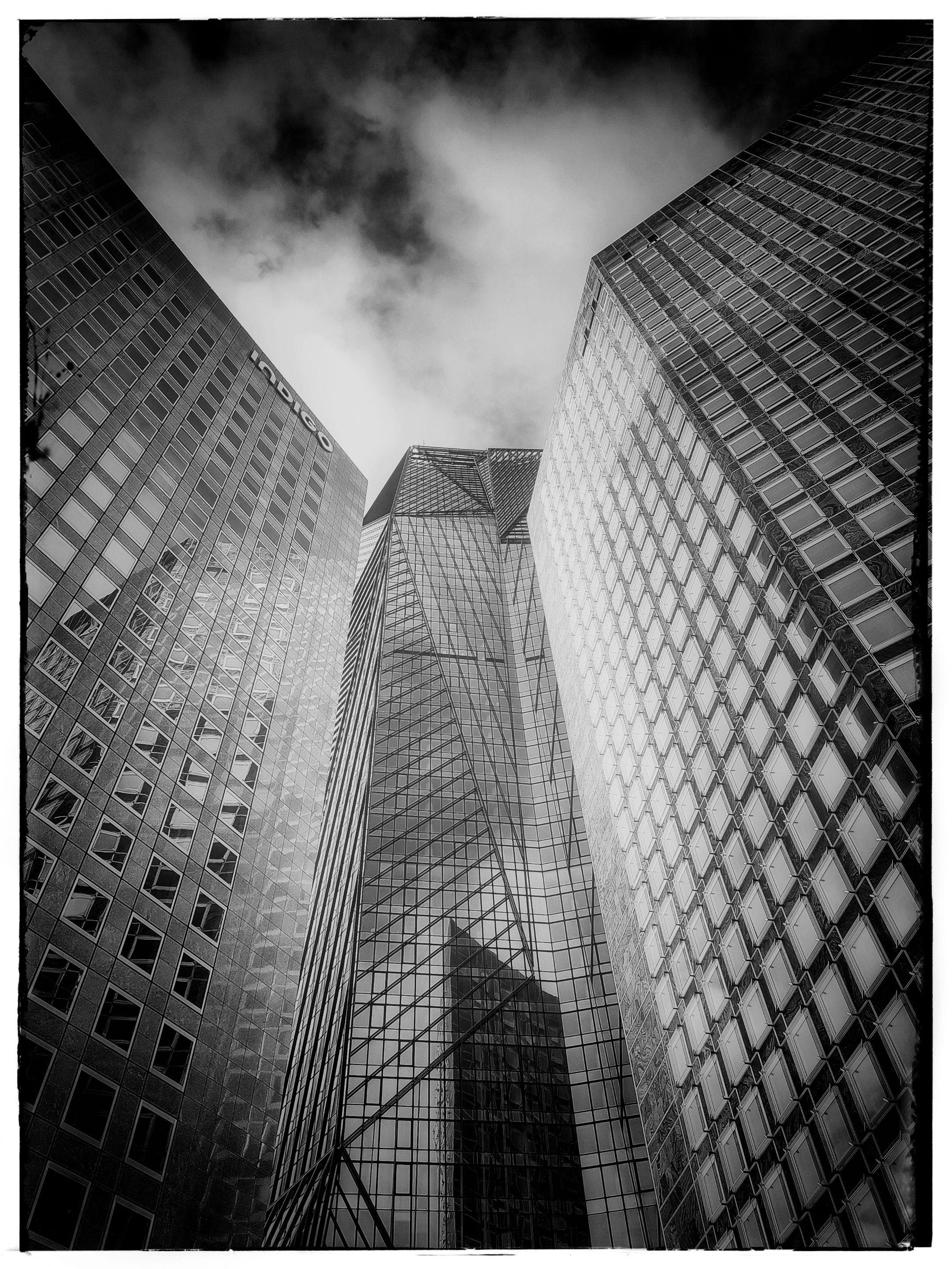 pp1_Frankreich La Defense Frankreich La Défense 1760092662096 (1).jpg