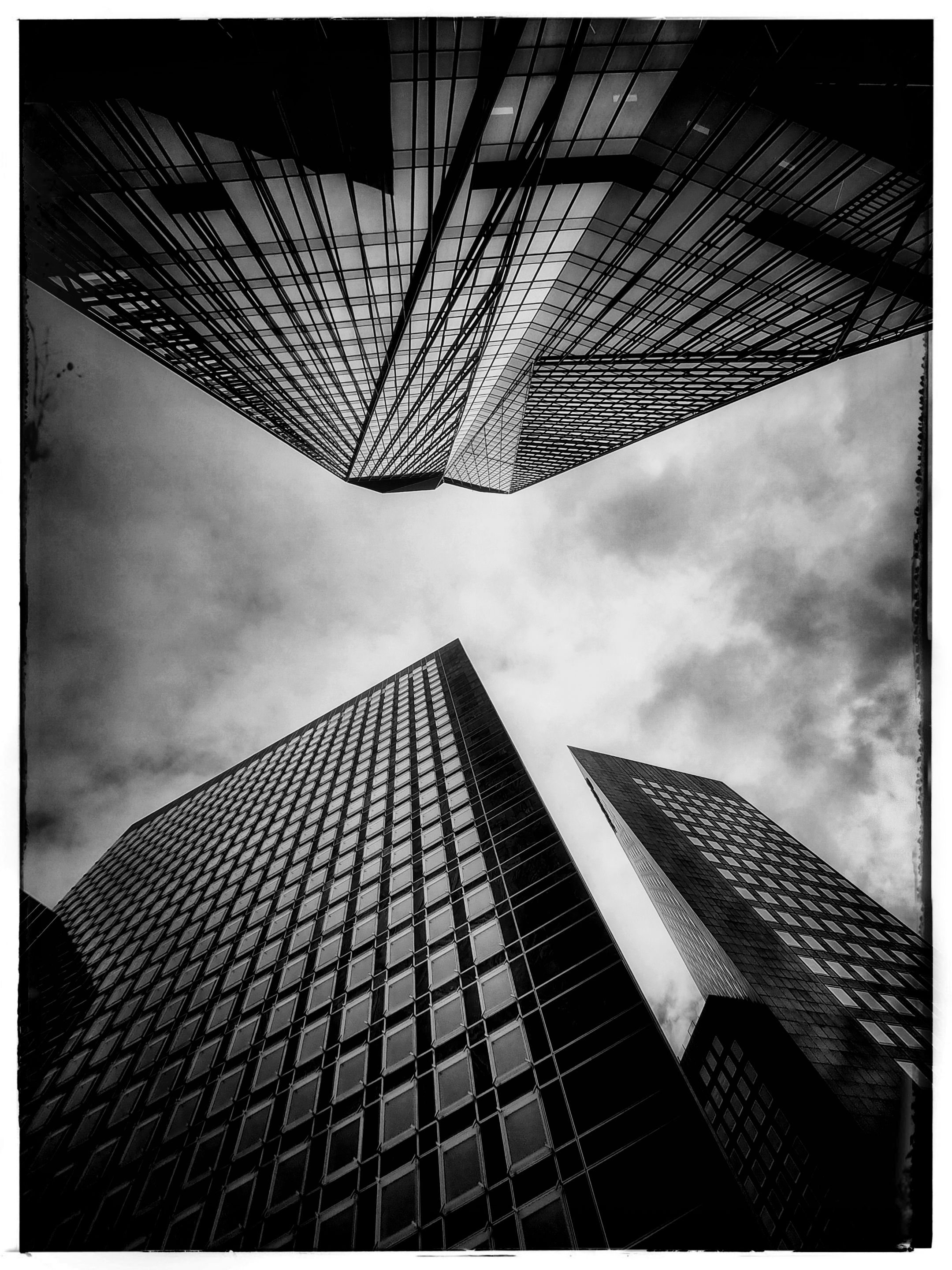 pp1_Frankreich La Defense 1760426949626 (1).jpg