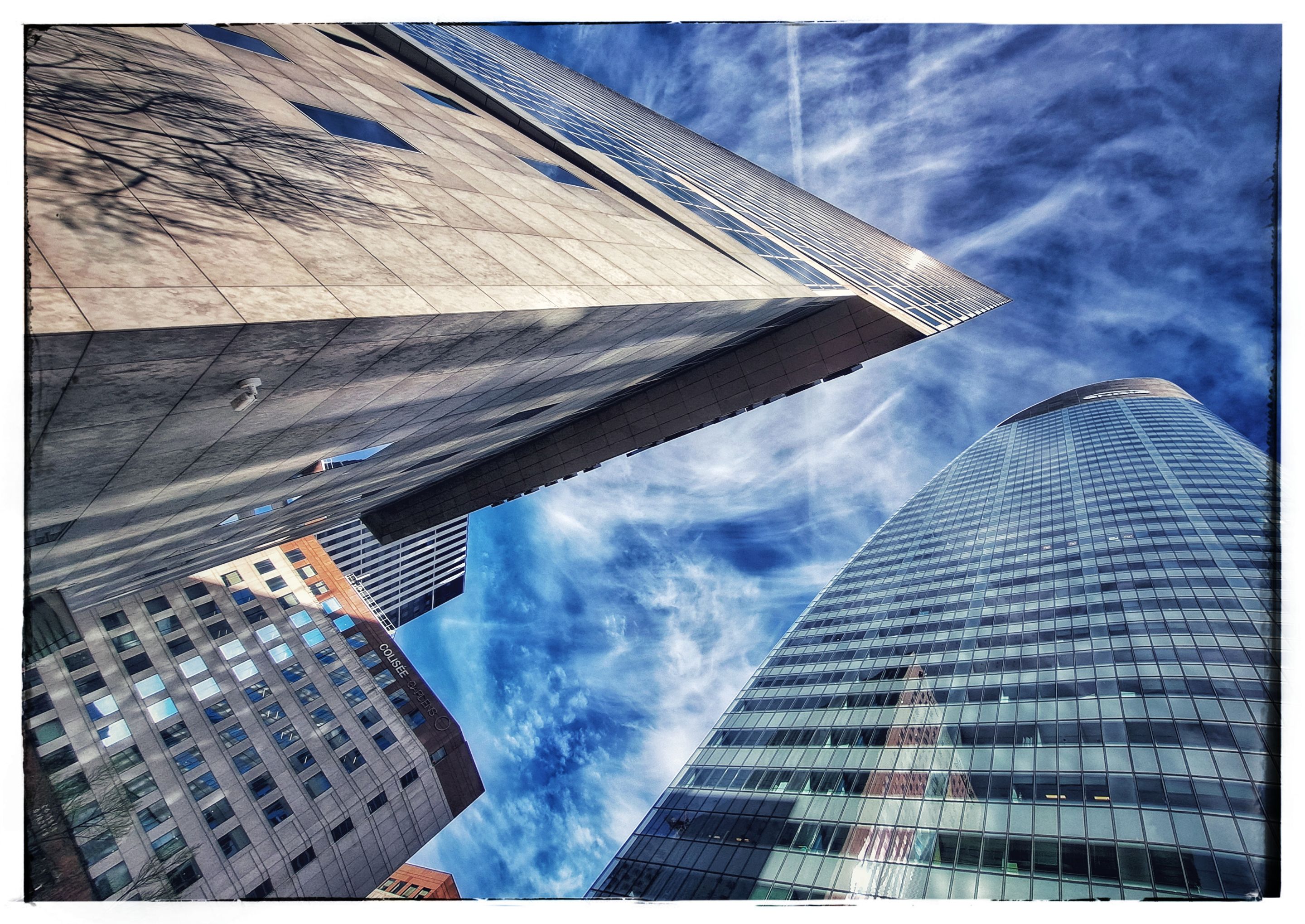 pp1_Frankreich La Defense 1760279429831 (1).jpg