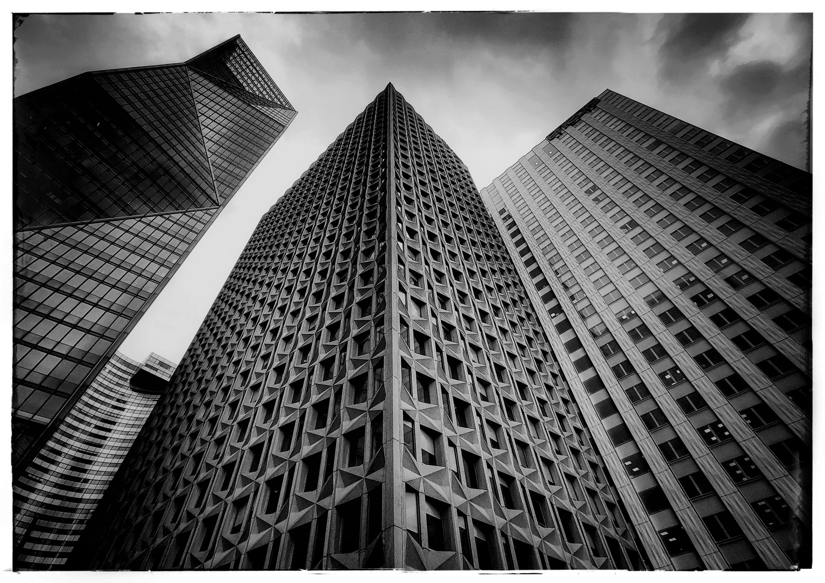 pp1_Frankreich La Defense Frankreich La Défense 1759990406657 (1).jpg