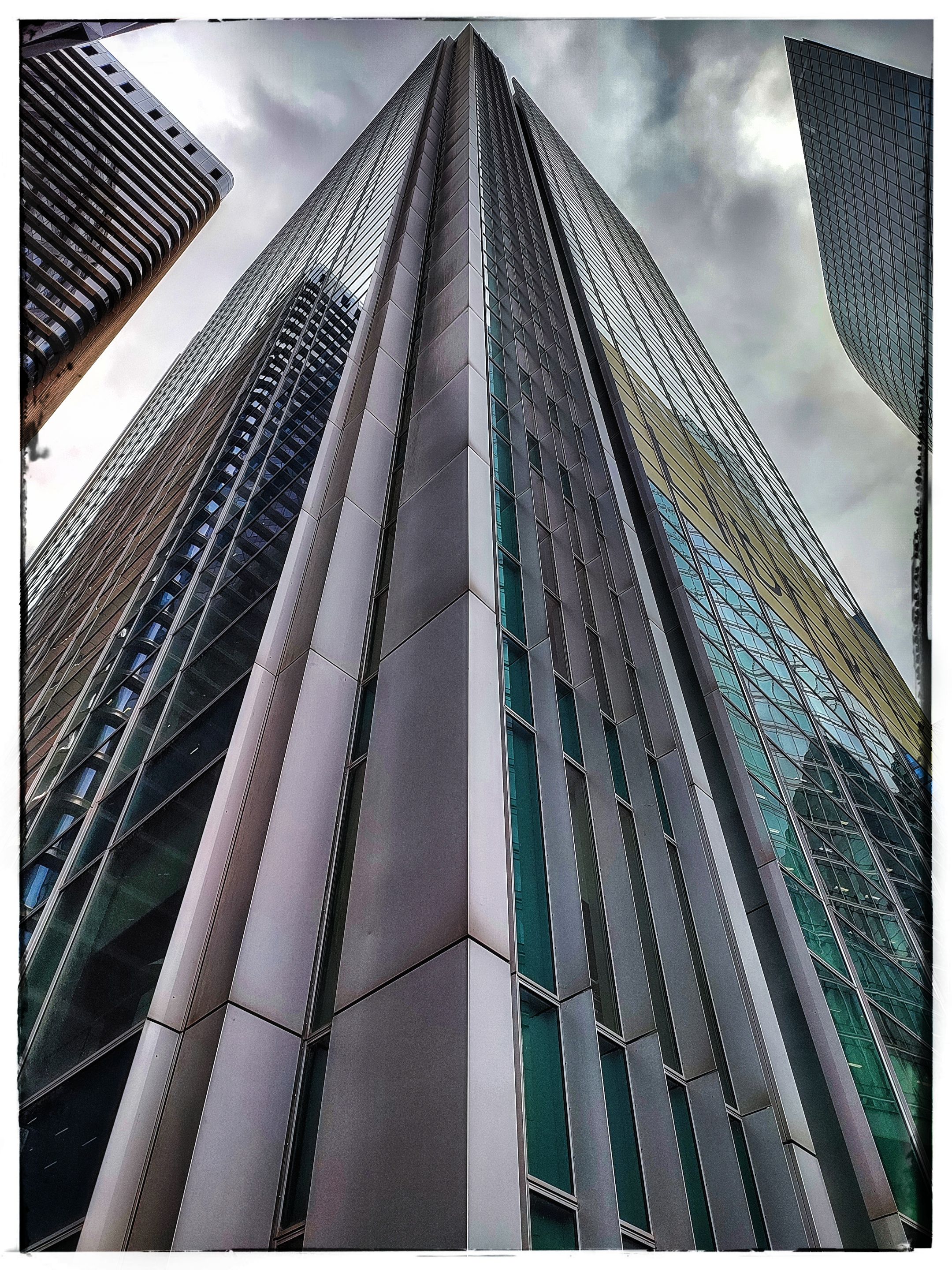 pp1_Frankreich La Defense Frankreich La Défense 1760047704889.jpg