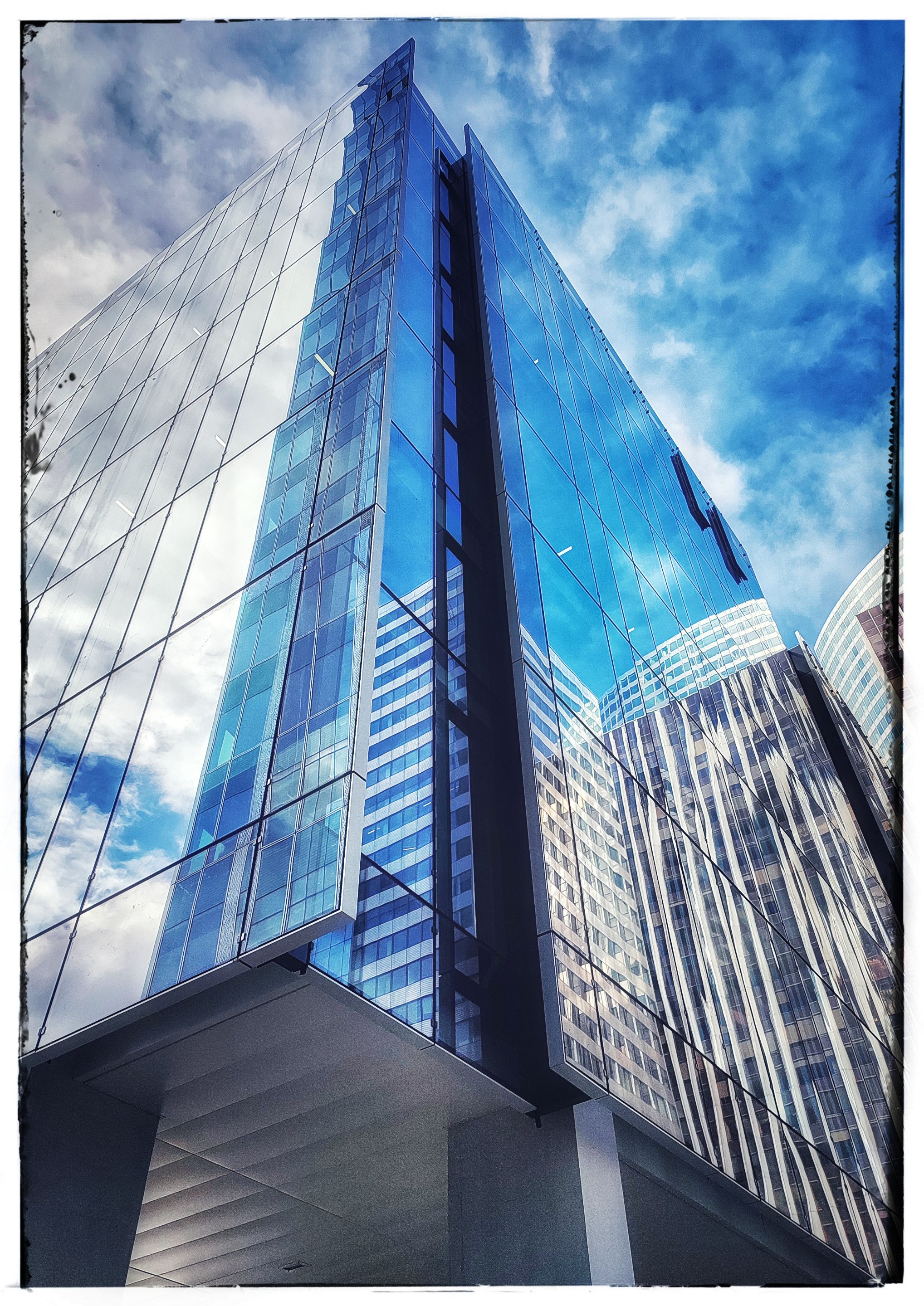 pp1_Frankreich La Defense Frankreich La Défense 1760089533898.jpg