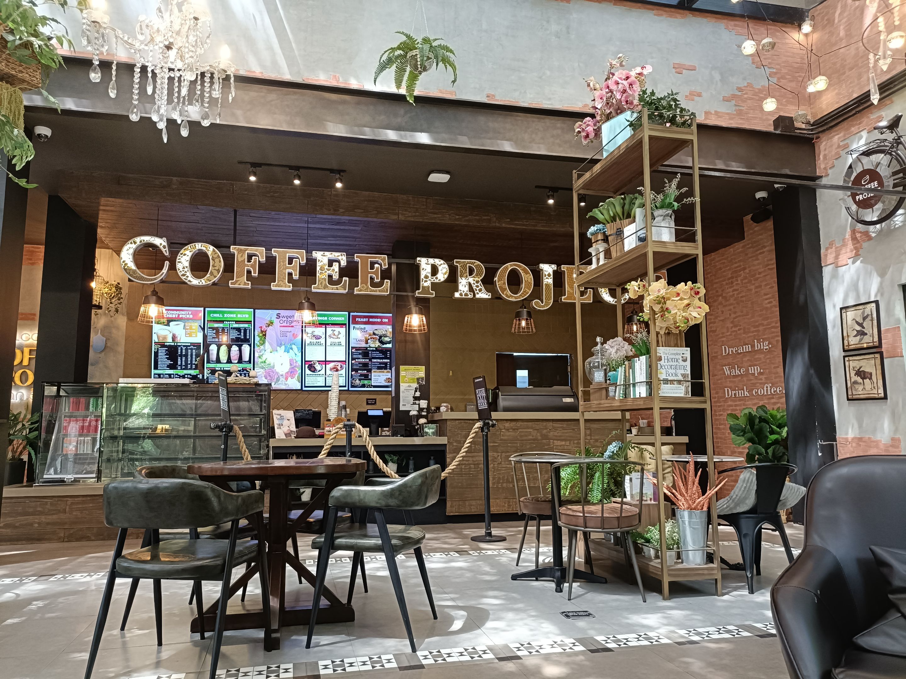 2025-10-31 12.09.53.jpg