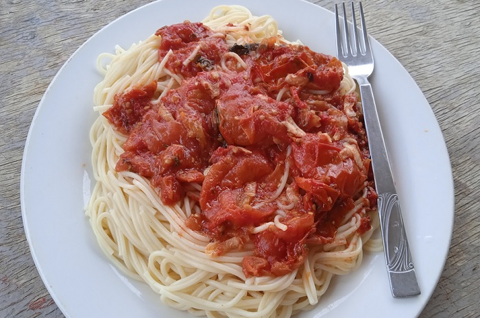 Esoaguetti con Salsa de Tomates Deshidratados 2 .jpg