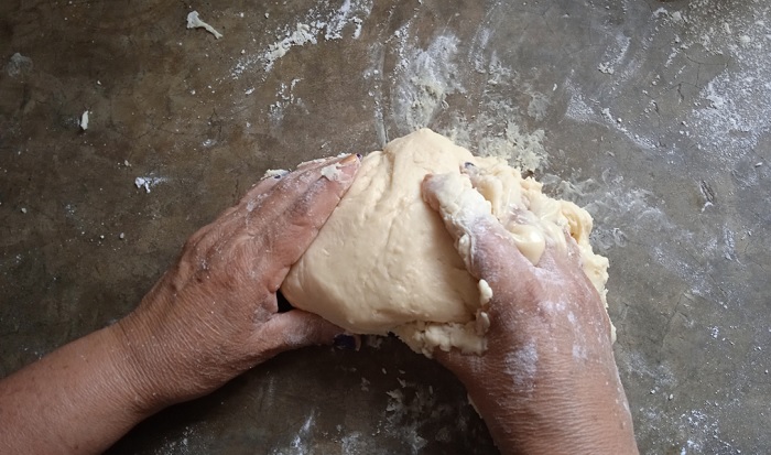 Paso 4 Muffins crema de  leche y coco.jpg