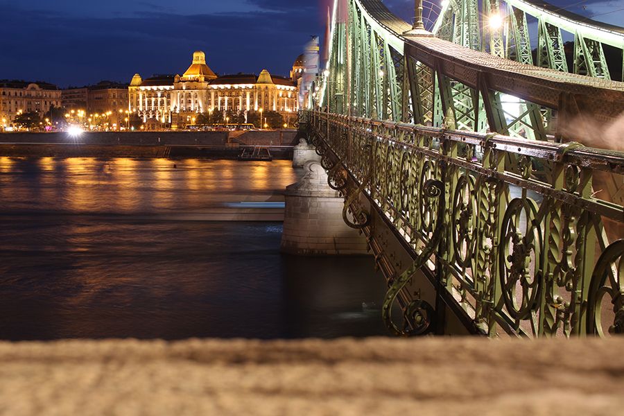 Budapest Danube Nights 06 s.jpg