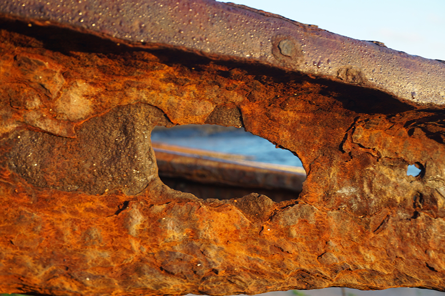 Rusty_004_s.jpg
