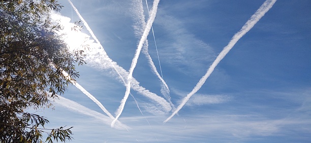chem-trails-and-more-chem-trails-4227356230.jpg