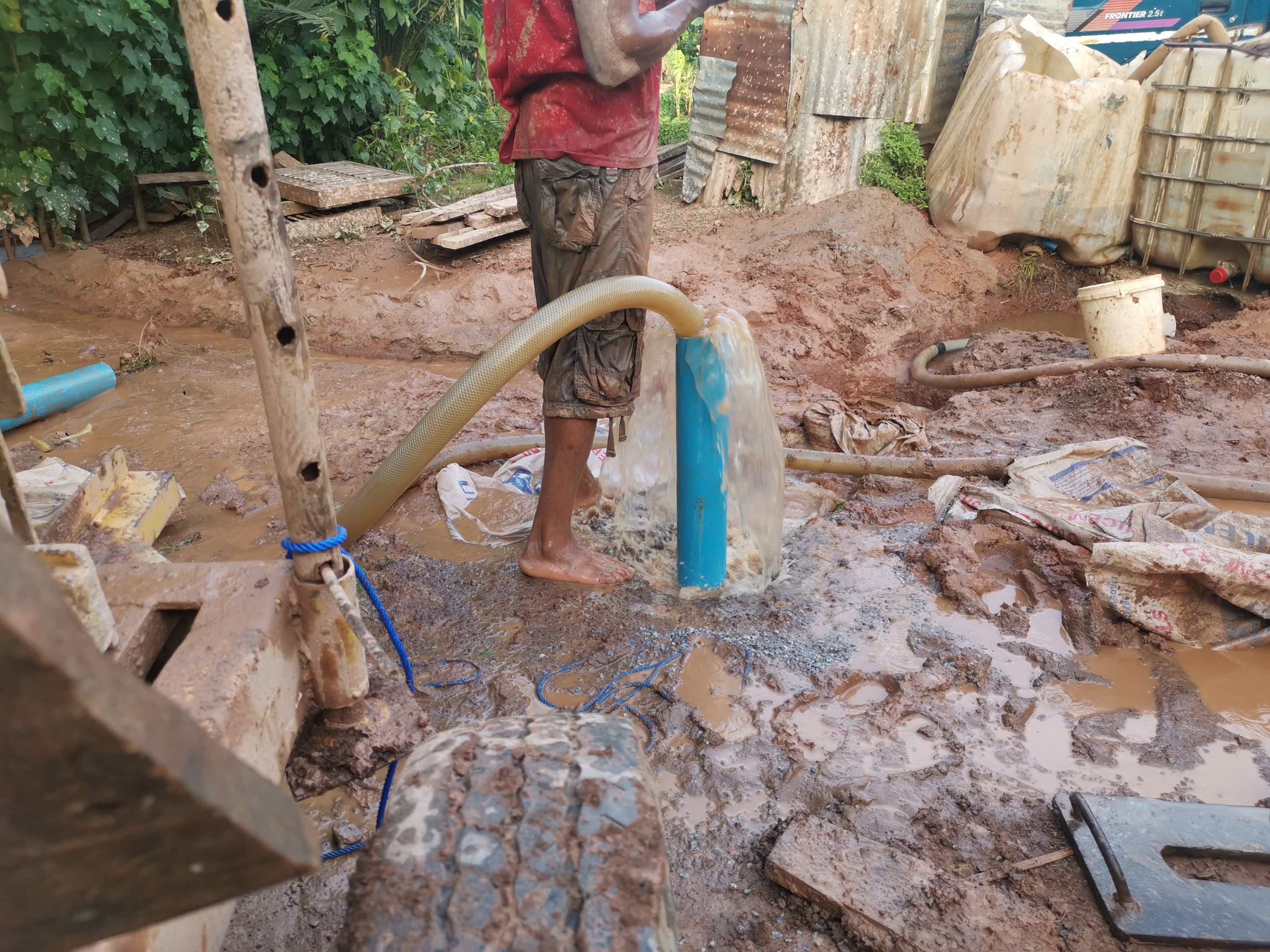 Hive begins drilling stage of first borehole in Ghana for 2023.