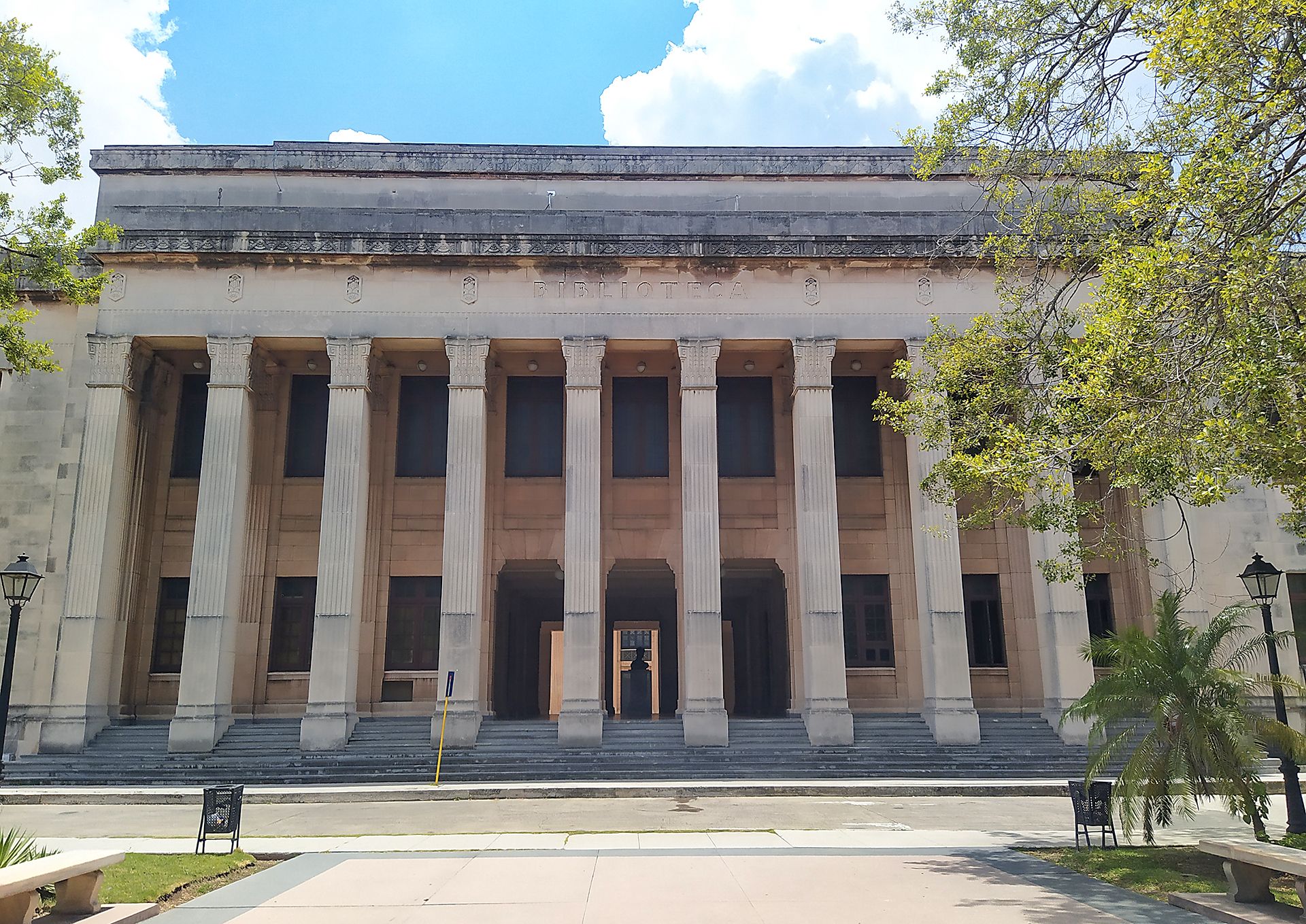 biblioteca.jpg