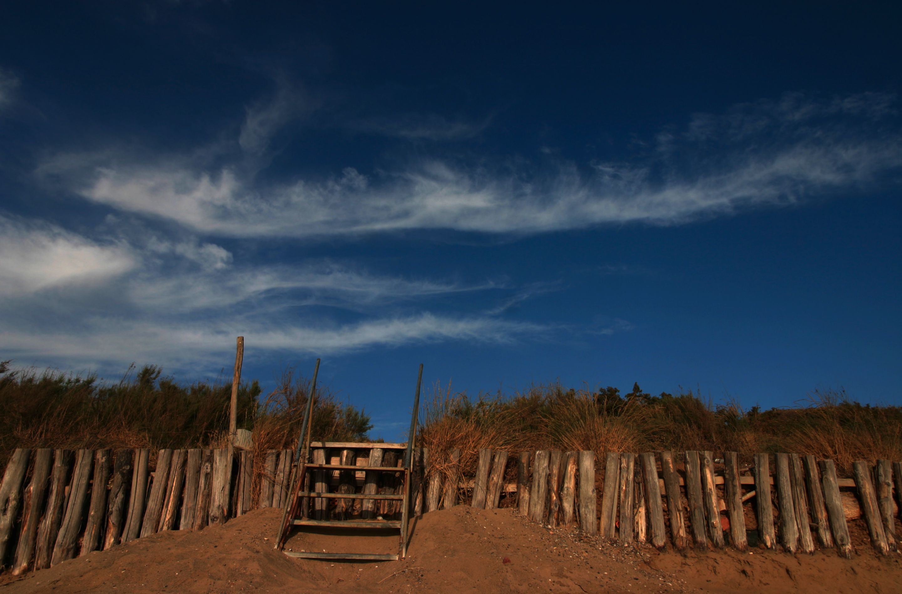 sky_over_toscana_by_ch3rlie_d10rhon.jpg