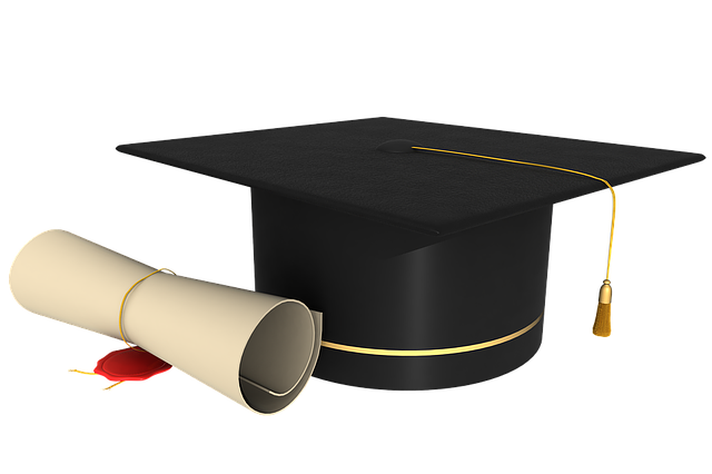 diploma1390785_640.png