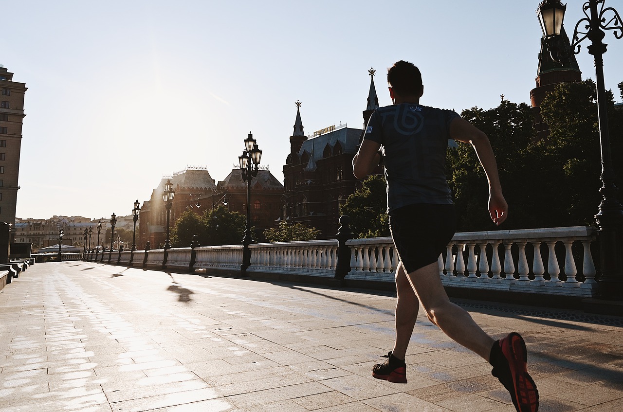 running5077128_1280.jpg