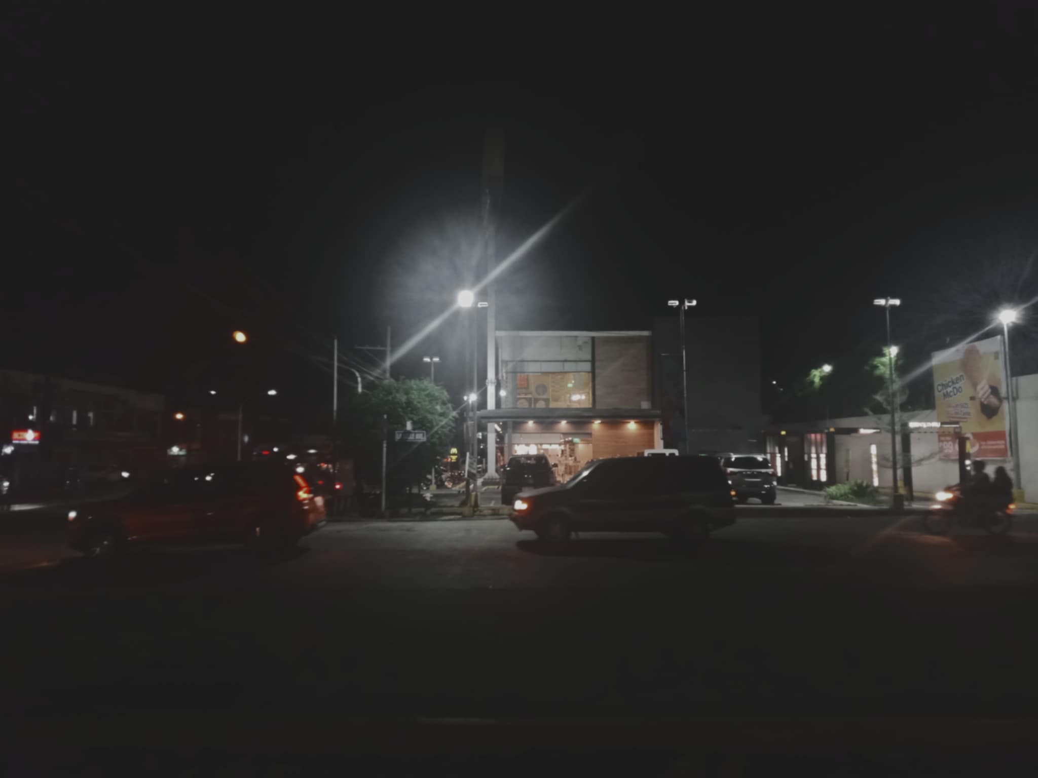 230fb07c-8cf1-4a34-9cb4-bf72f814b9cc.jpg