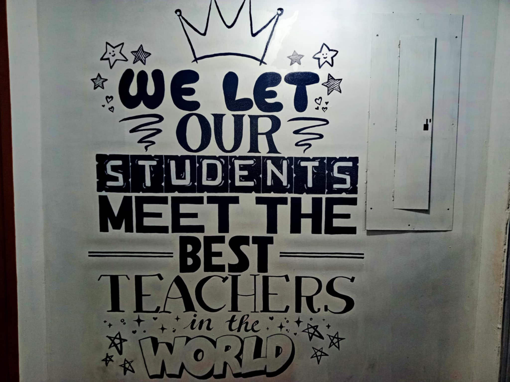 e2f90f52-4898-42a9-b67d-19c57ebbb557.jpg
