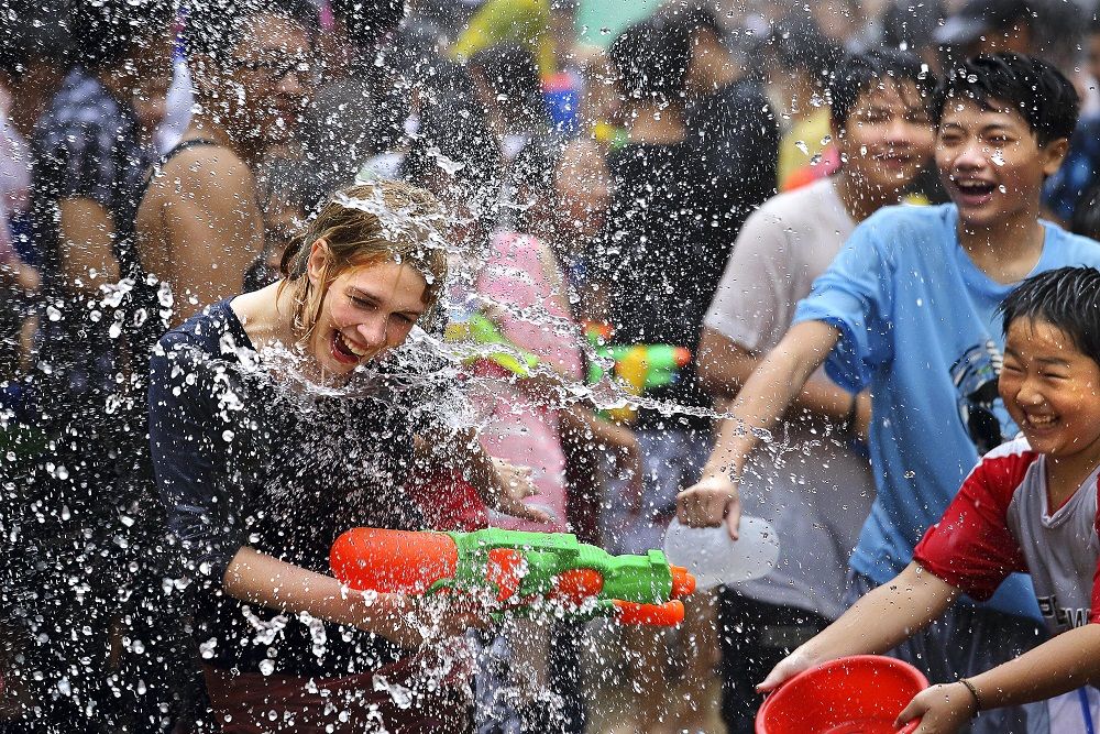 Yangon-Water-festival1.jpg