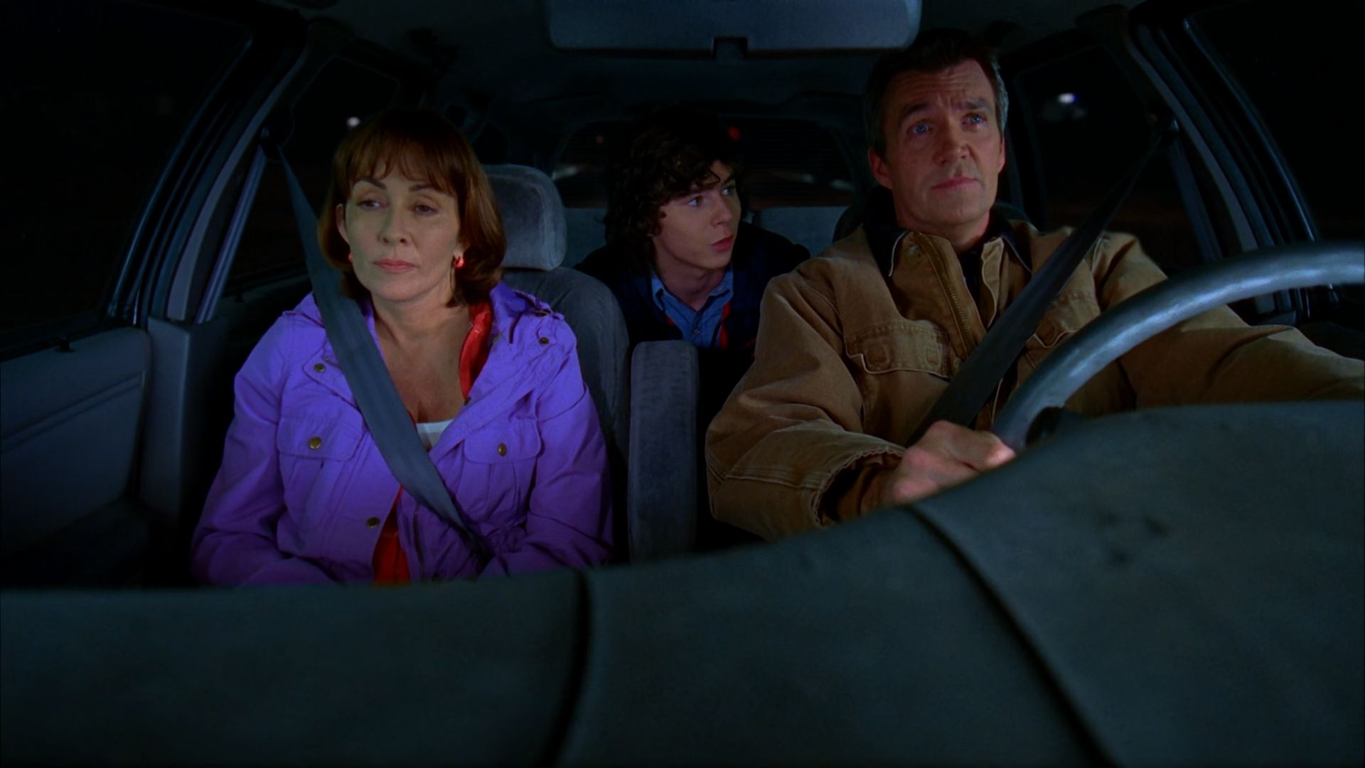 The Middle (2009) - S01E11 - The Jeans (1080p AMZN WEB-DL x265 RCVR)-0002.png