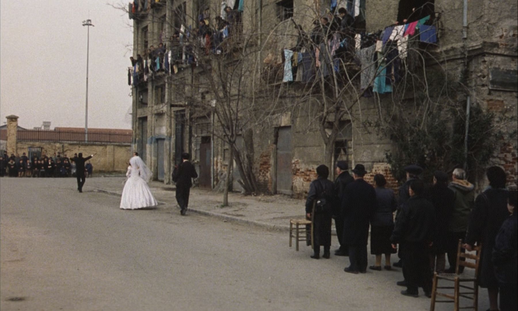 Eternity.and.a.Day.1998.1080p.BluRay.x265.HEVC.AAC-SARTRE-0002.png