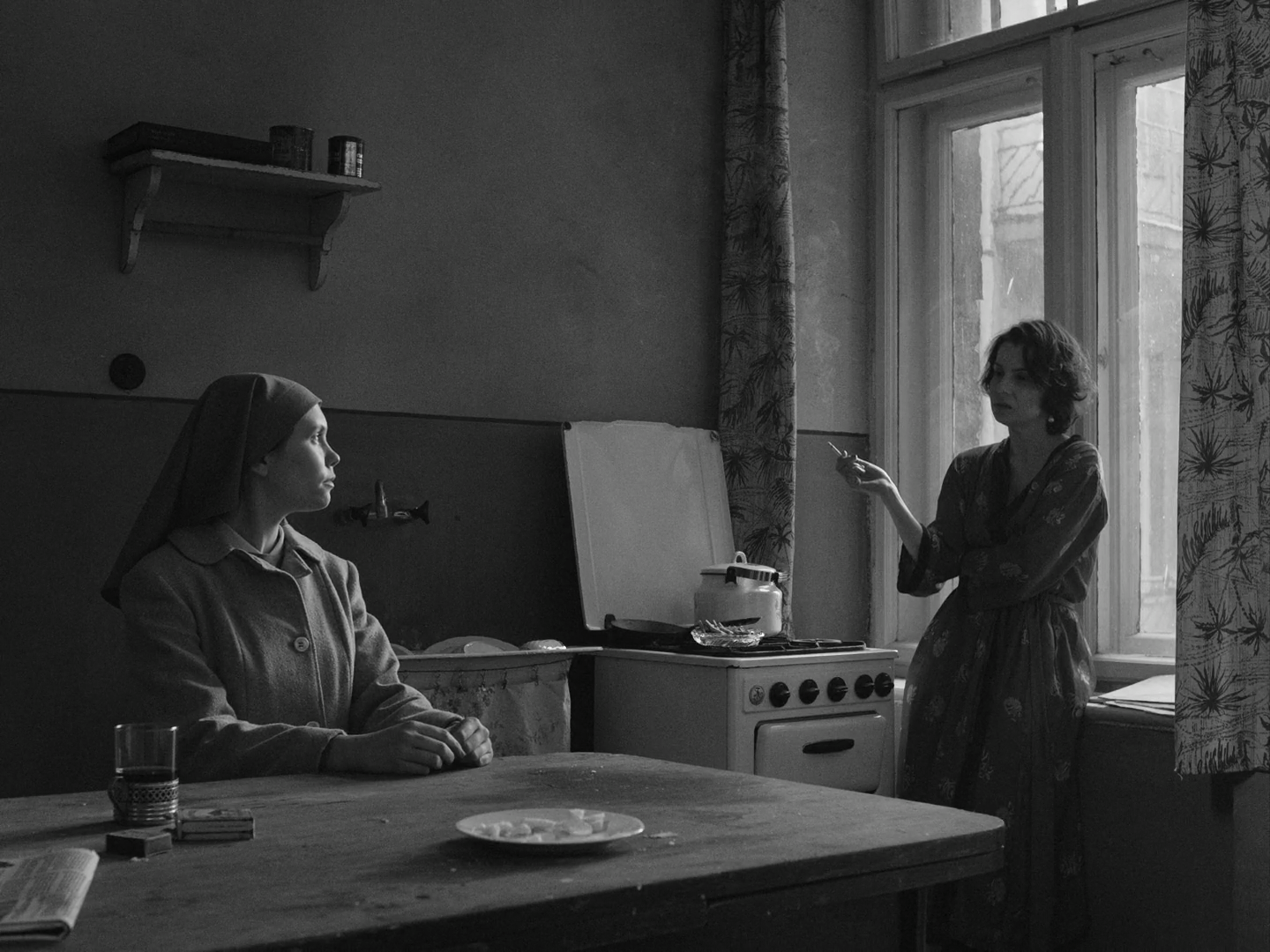 Ida 2013 BluRay 1080p x264 Dolby FLiCKSiCK-0001.png