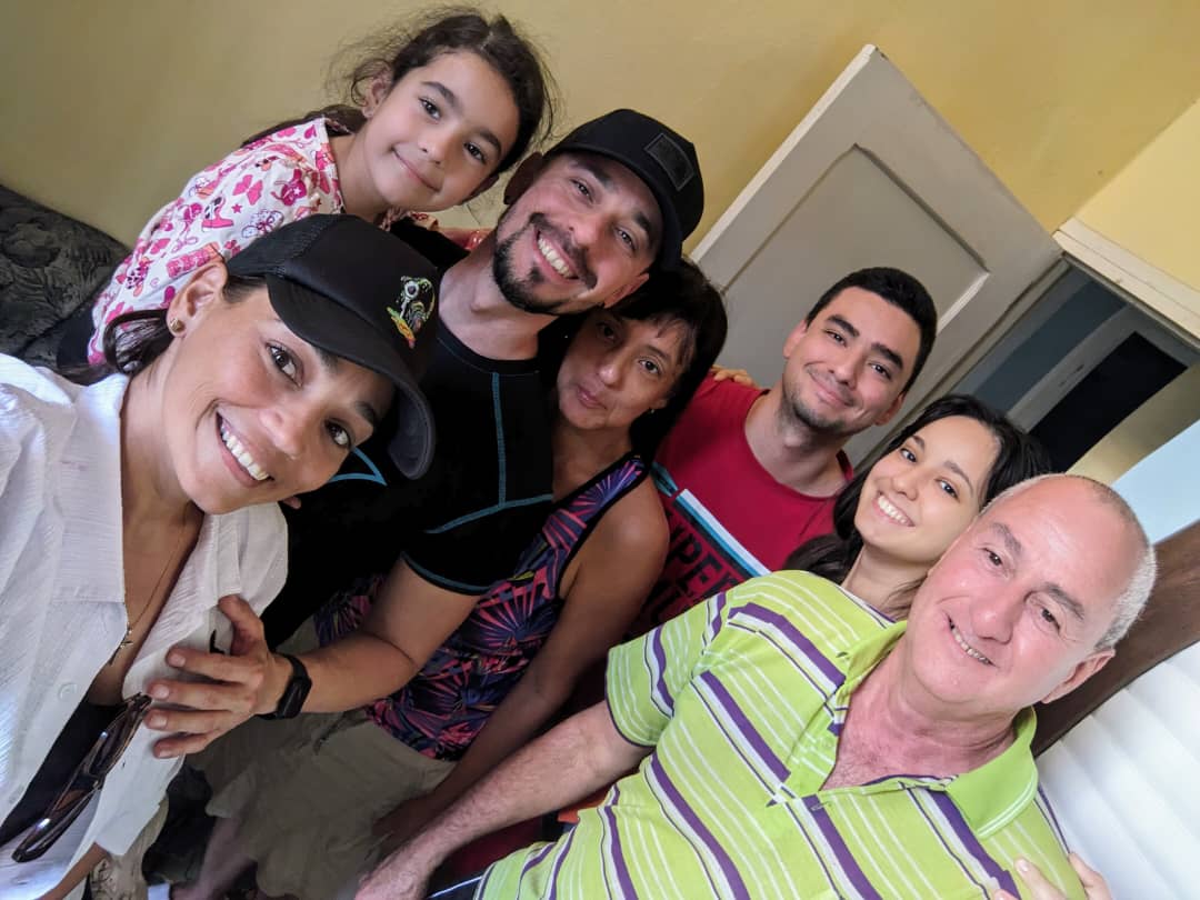 Fotografía de Fernando Garrido y familia
