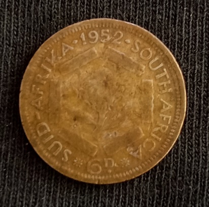 sixpence2.jpg