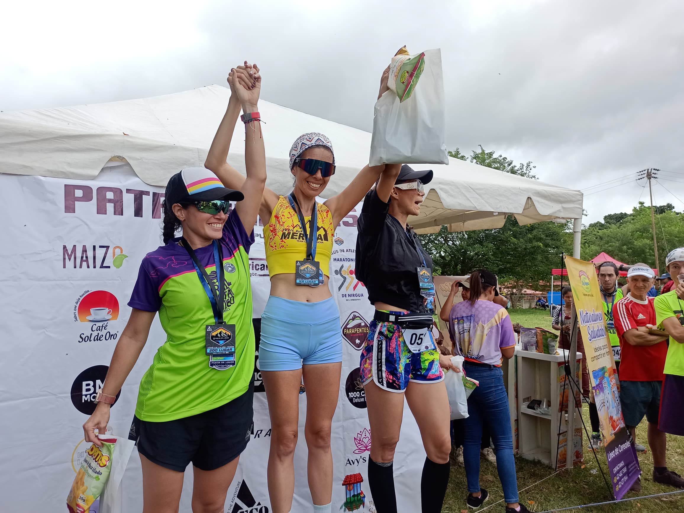 nohe araque-podium.jpg