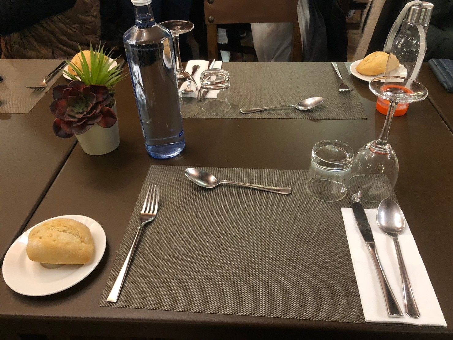 LINE_ALBUM_Toledo4 lunch_240126_17.jpg