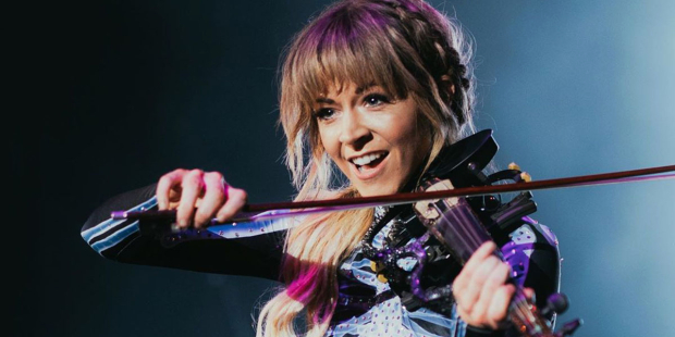 web300violinistwomanmuscianlindseystirlinginstagramlindseystirling.jpg
