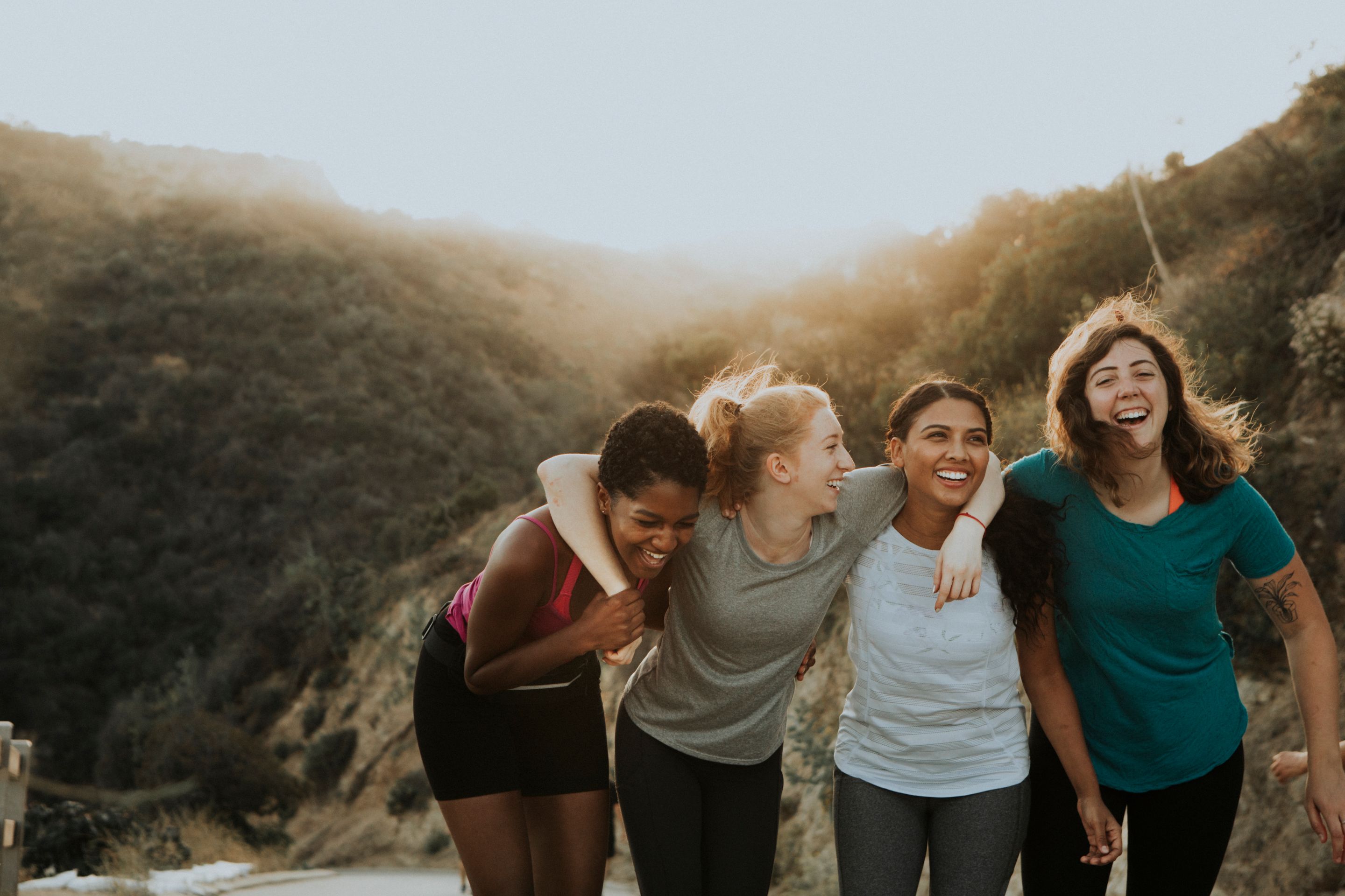 friends-hiking-through-hills-los-angeles.jpg