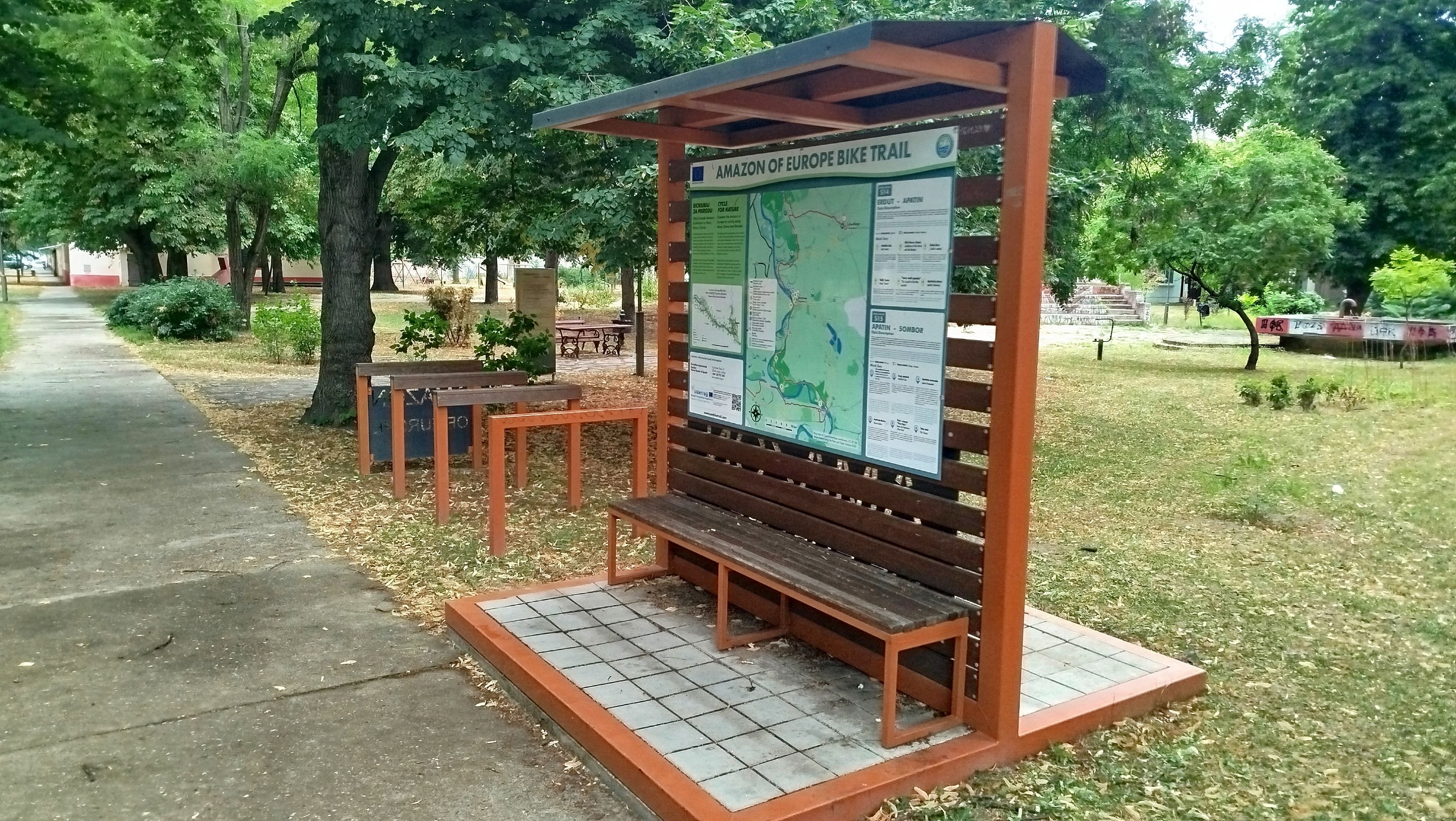 08.jpg