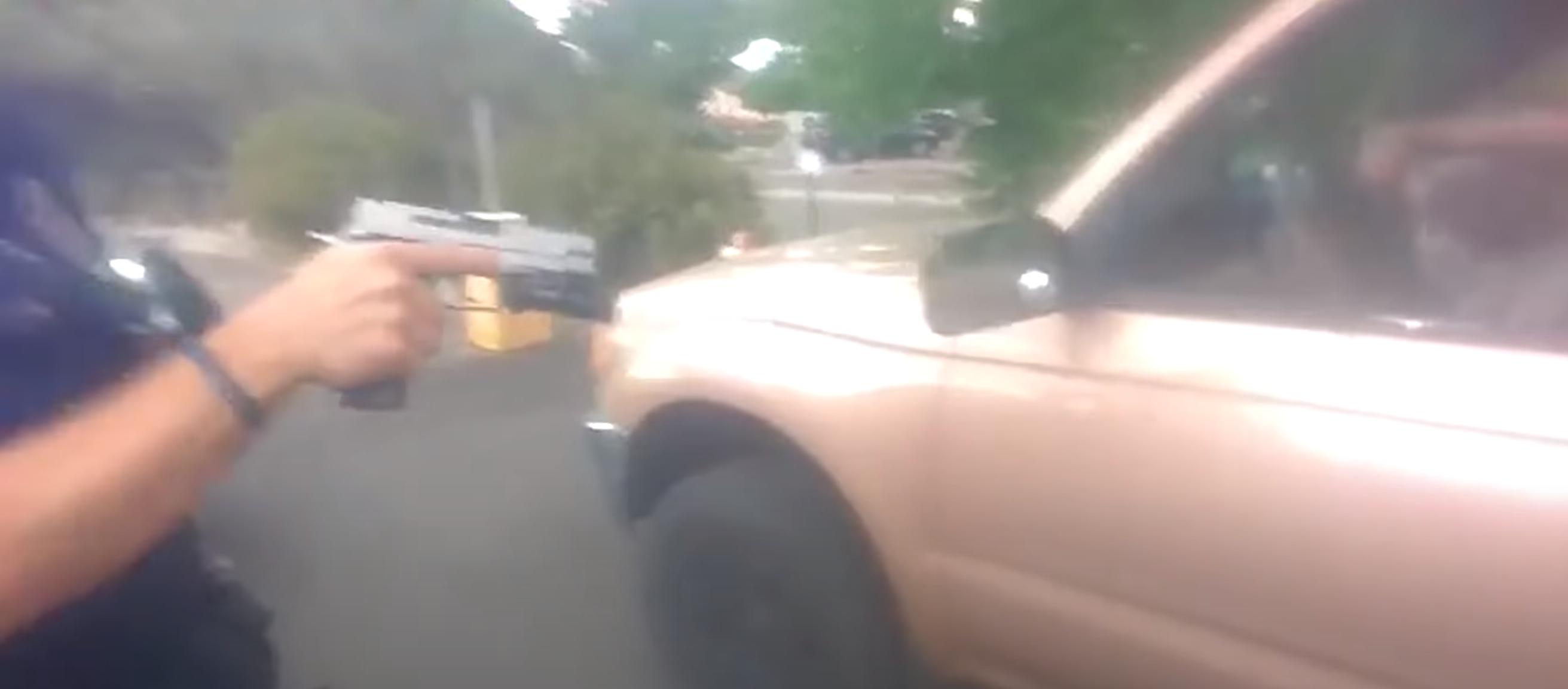 orange truck shooting game.png