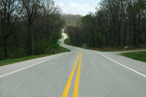 long-winding-road-2706478.jpg