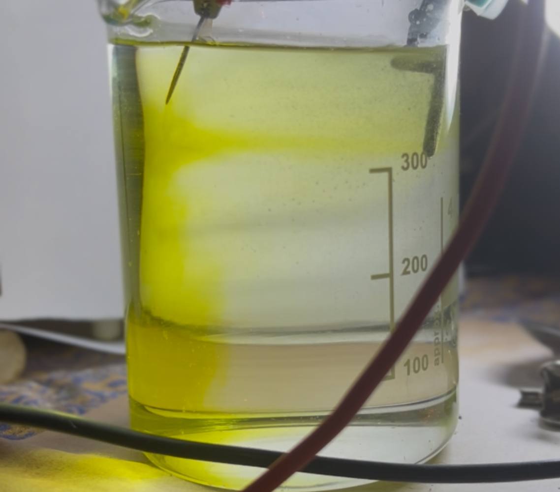 Gold being Killed by Electricity, beautiful sight to behold